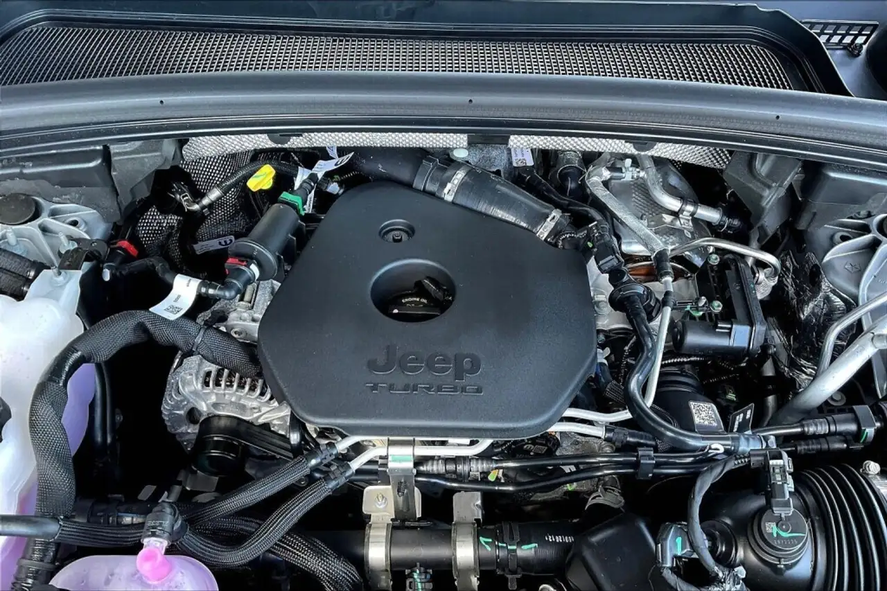 Jeep Grand Cherokee снимка Jeep Grand Cherokee