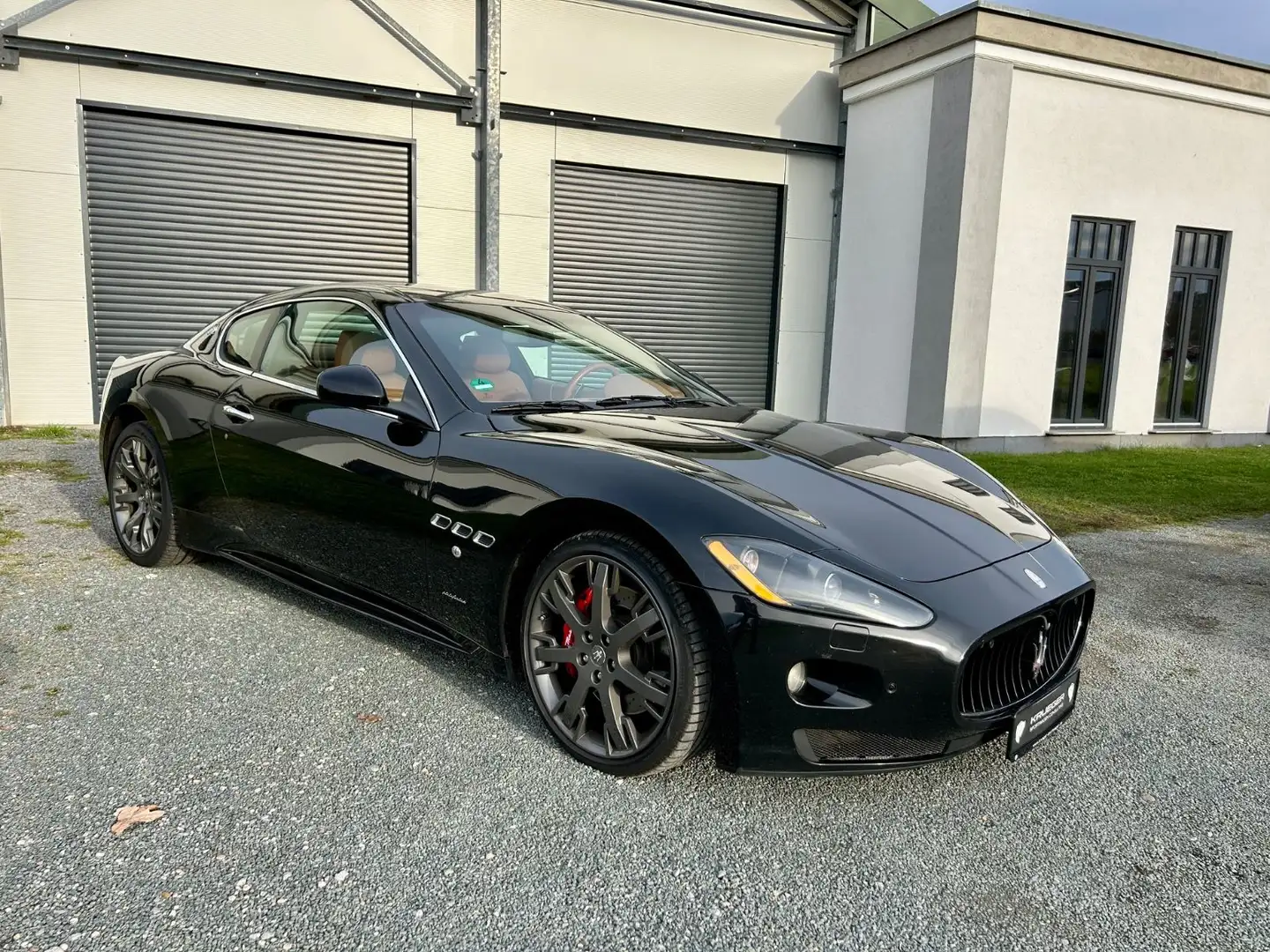 Maserati GranTurismo S Skyhook, deutsch, Historie Schwarz - 2