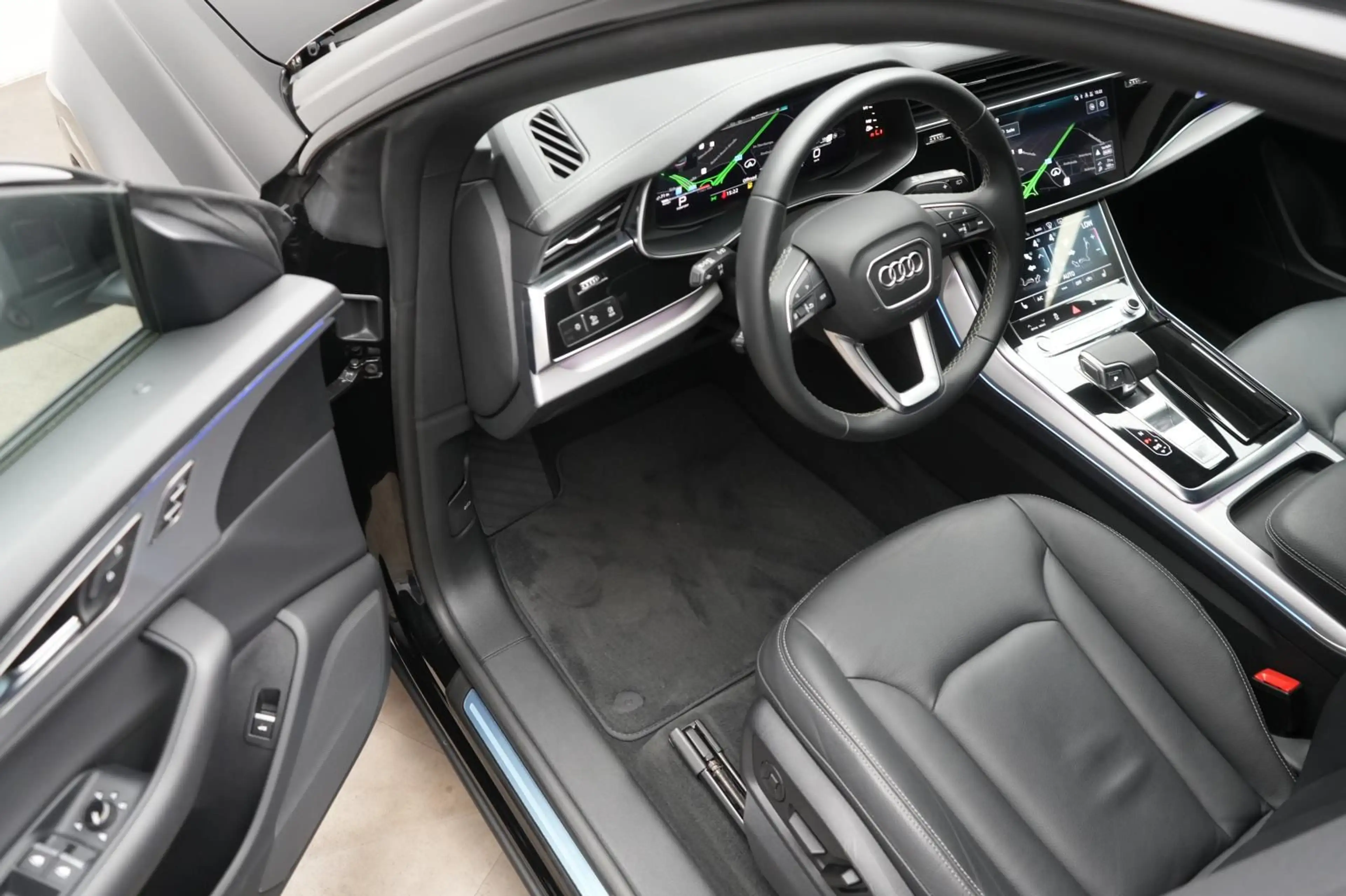Audi Q8 45 TDI Quattro Tiptronic Leder/ACC/Kamera/Mat — photo 14