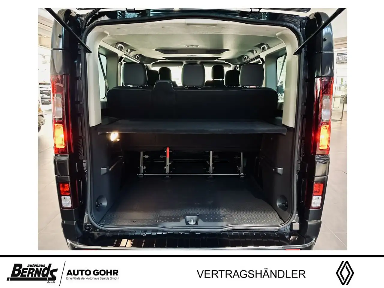 Renault Trafic Blue dCi150 Evolution GJR KAMERA APPLE-CP R-KAMERA 6