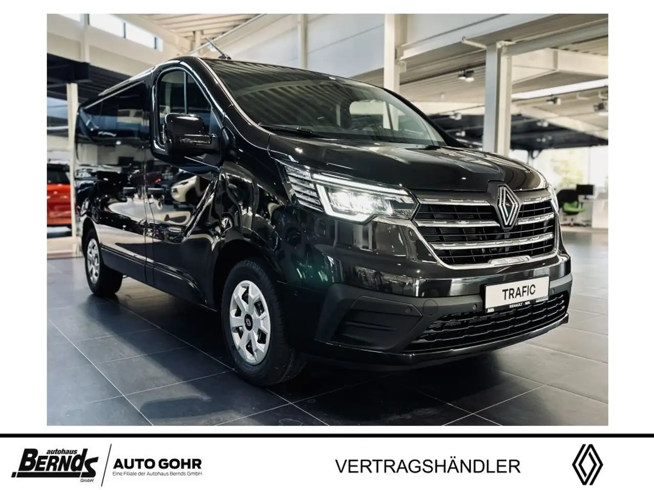 Renault Trafic Blue dCi150 Evolution GJR KAMERA APPLE-CP R-KAMERA 2