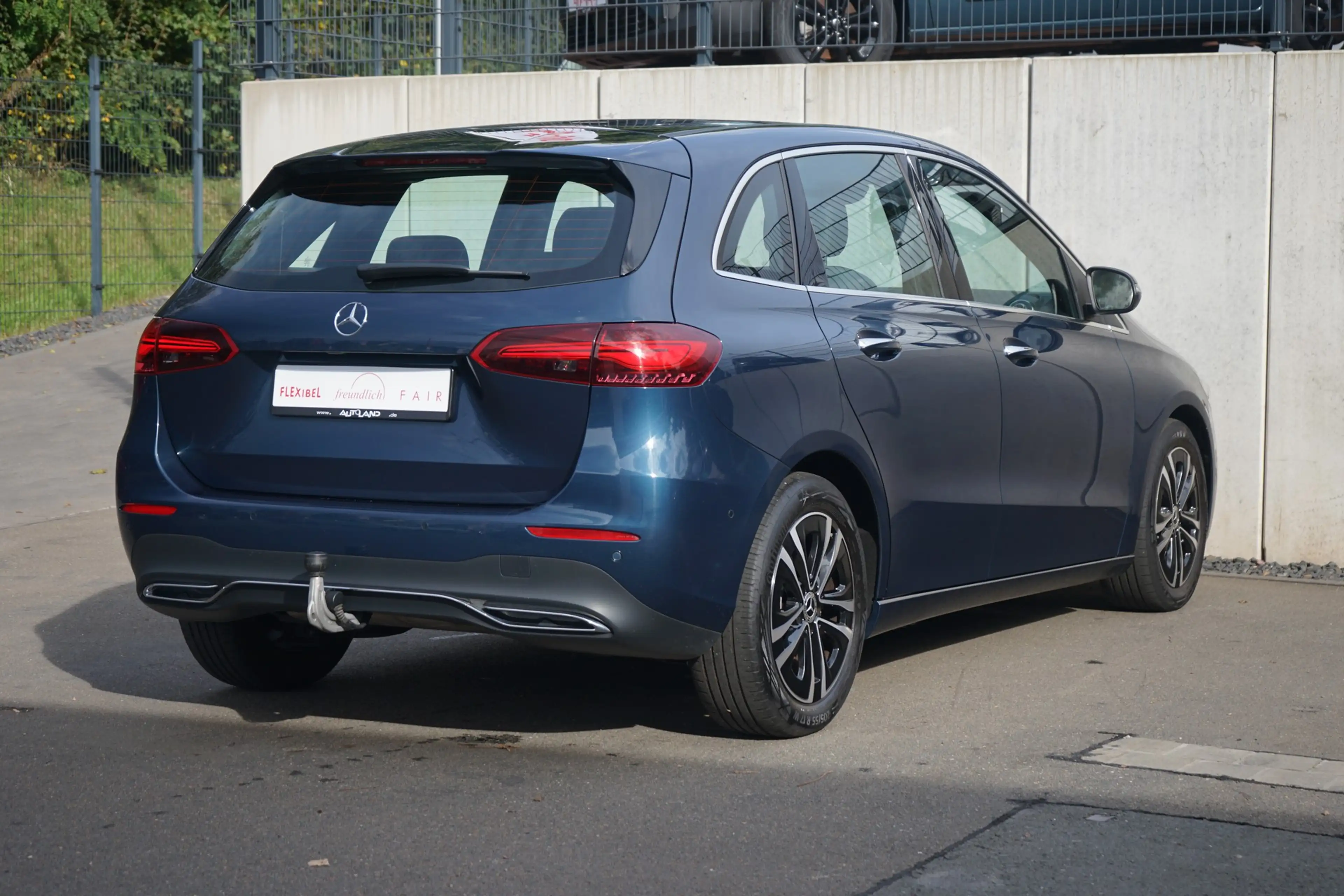 Mercedes-Benz B 200 B200 Progressive Multibeam Navi Kamera AHK Keyless — photo 7
