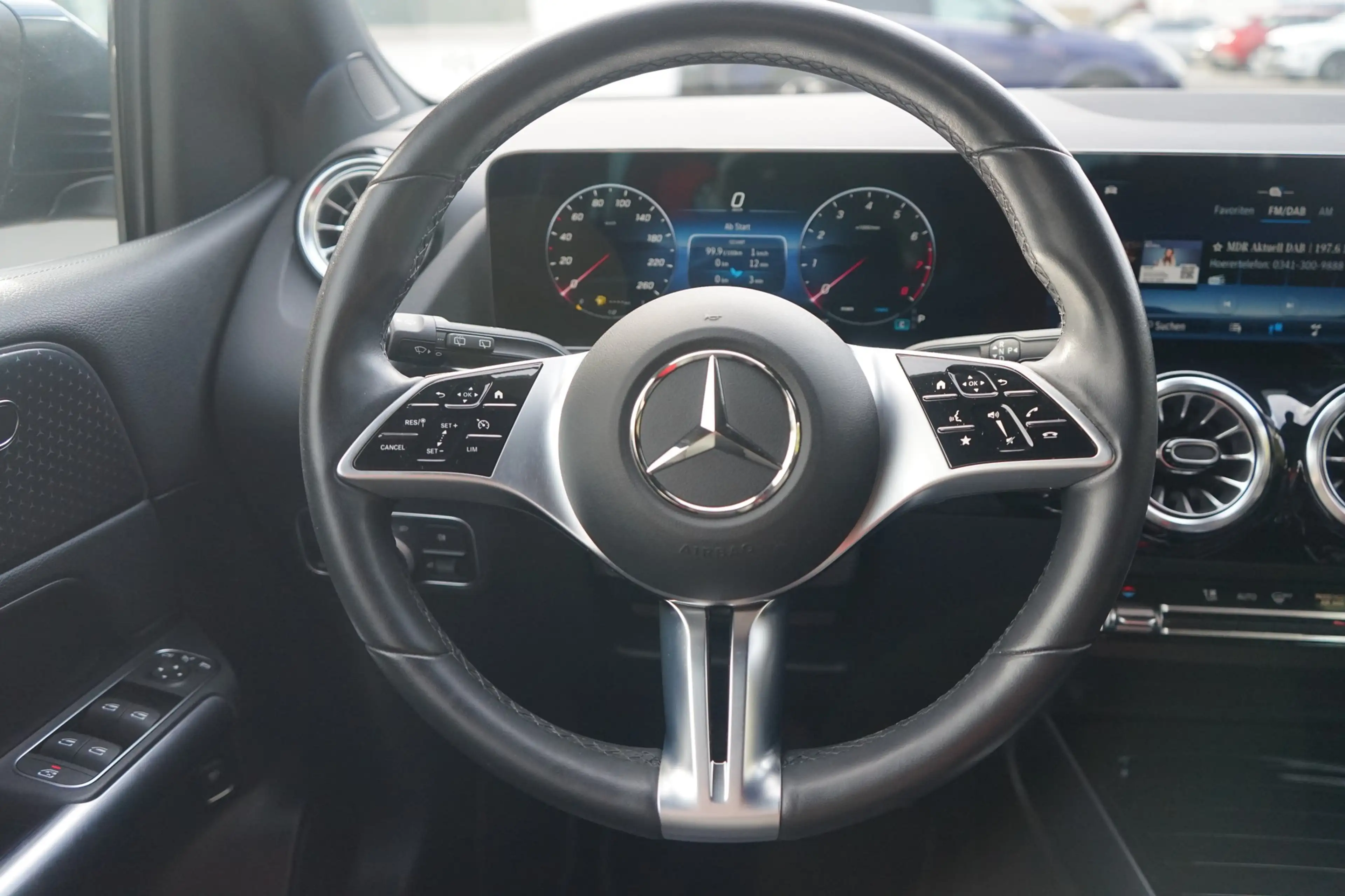 Mercedes-Benz B 200 B200 Progressive Multibeam Navi Kamera AHK Keyless — photo 13