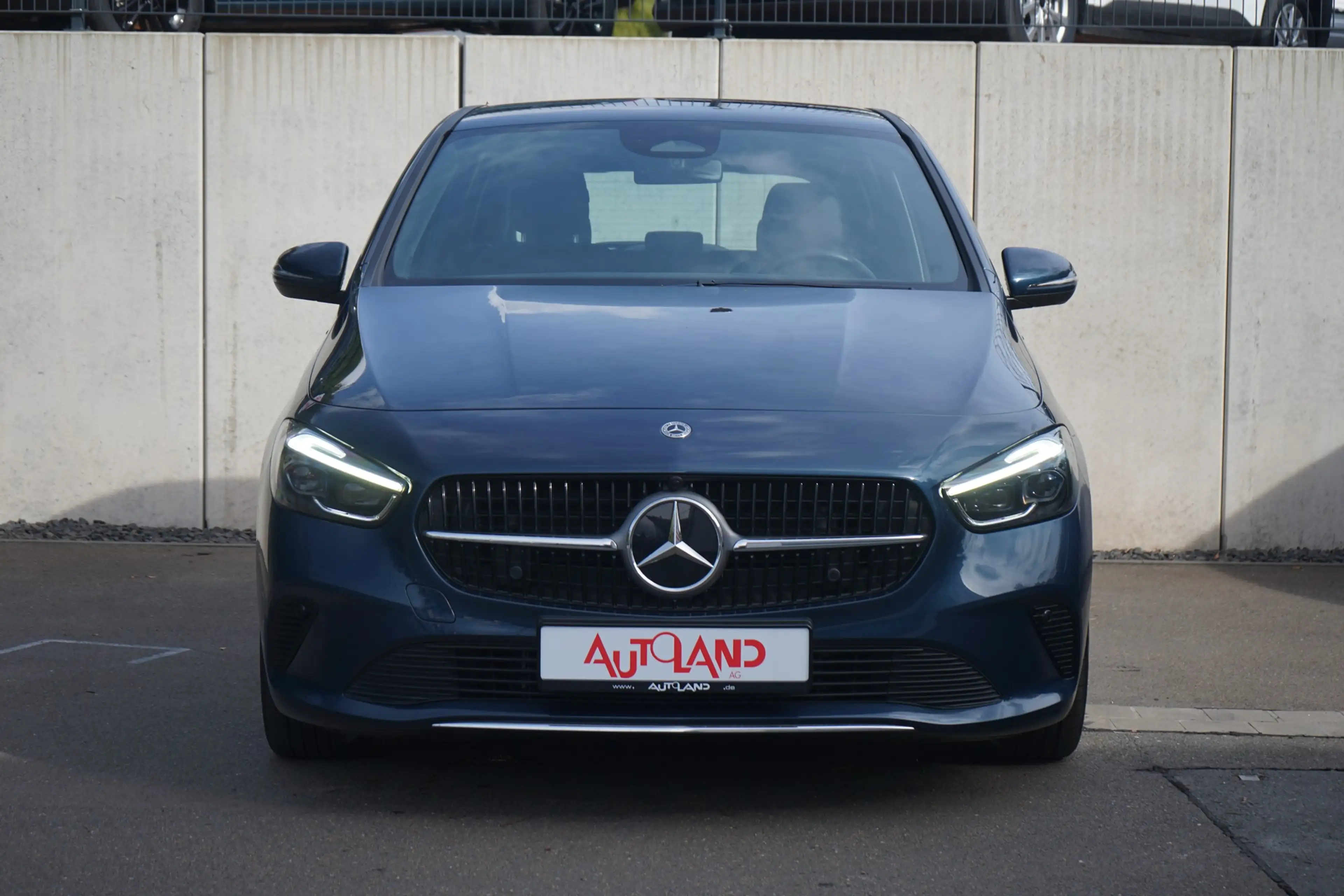 Mercedes-Benz B 200 B200 Progressive Multibeam Navi Kamera AHK Keyless — photo 3