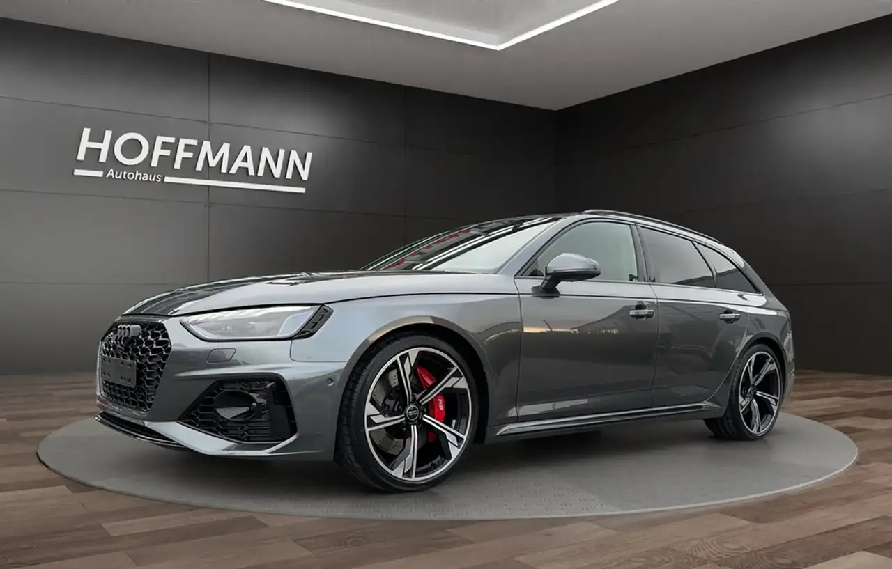 Audi RS4