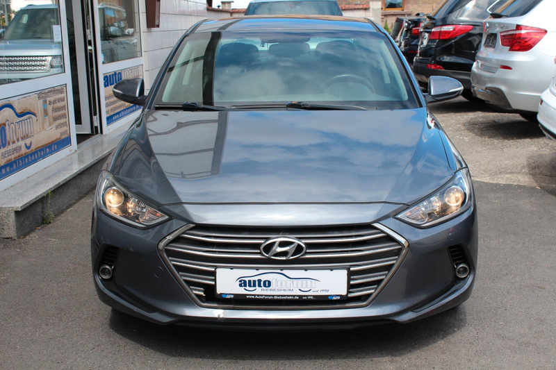 Hyundai ELANTRA 1.6 Automatik*Klimaautomatik*Tempomat*.. — photo 3