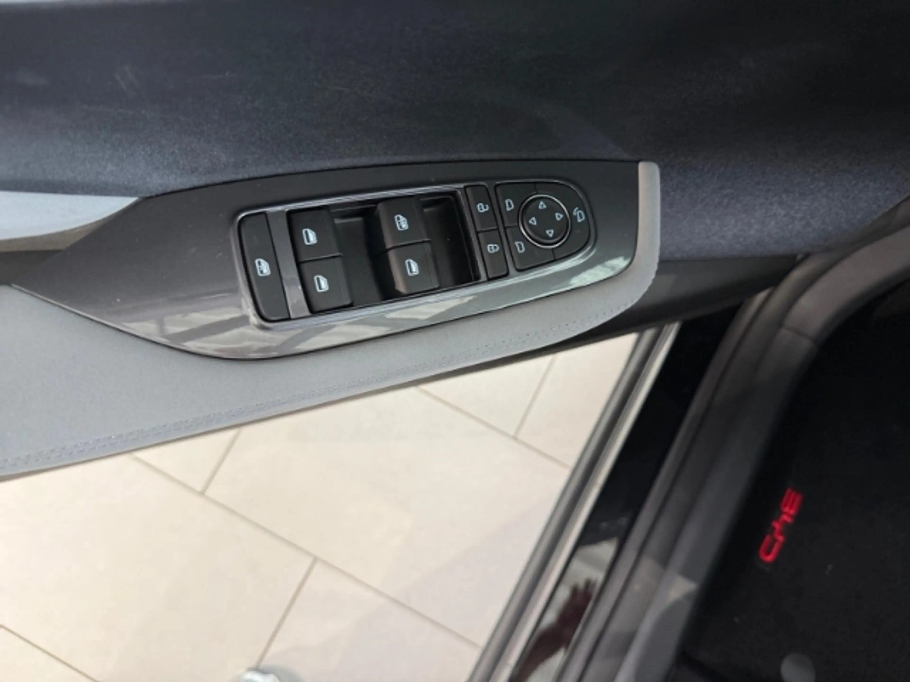 BYD Dolphin Boost/43,2 kWh/Leder/Klimaanlage/Navi/Rückfahrkame — photo 20
