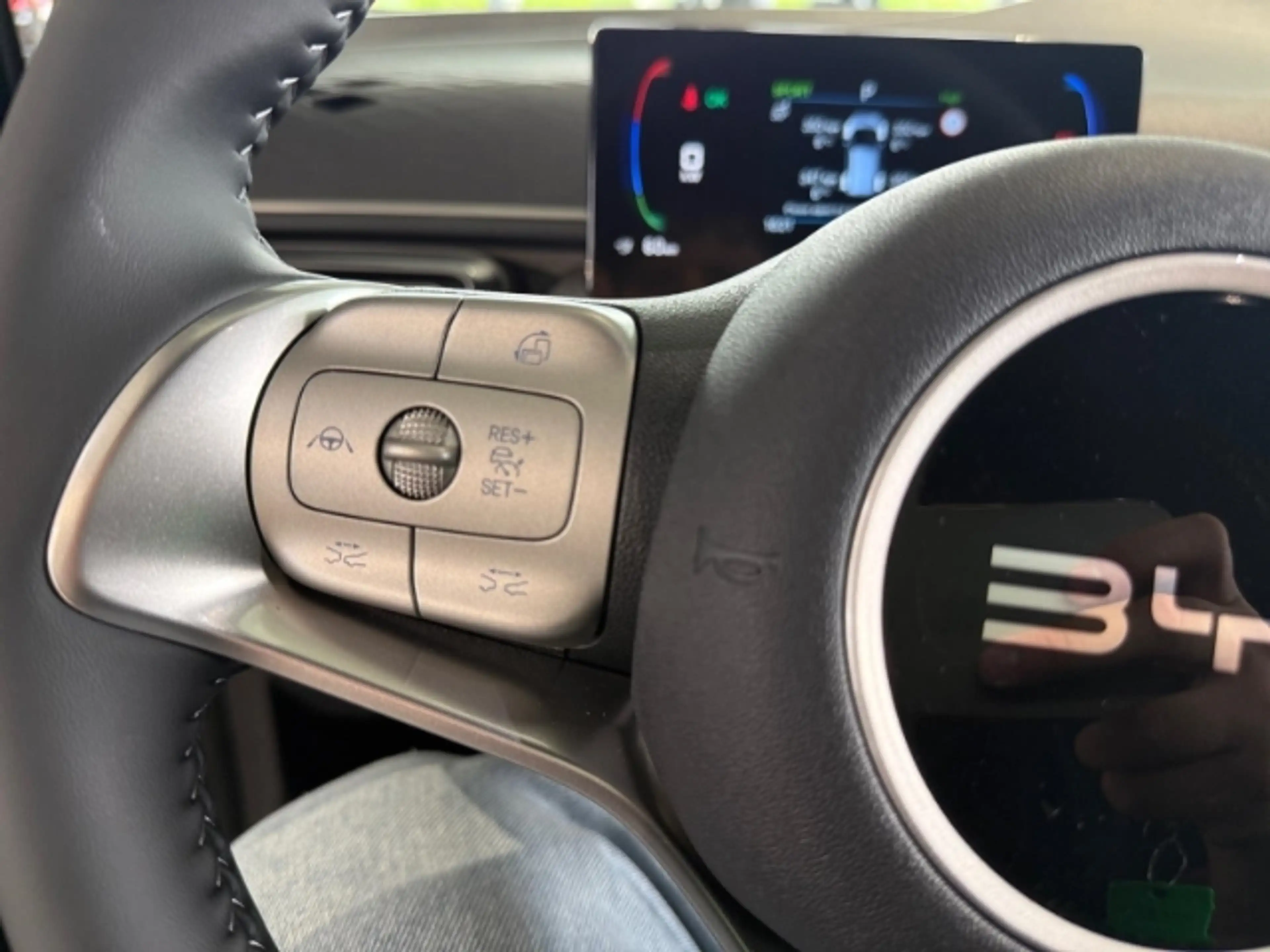 BYD Dolphin Boost/43,2 kWh/Leder/Klimaanlage/Navi/Rückfahrkame — photo 21