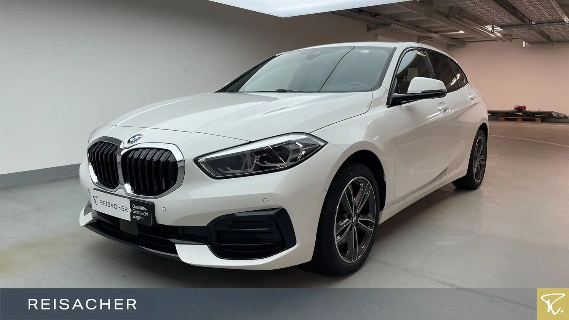 BMW 118 i Sport-Line LCProf LED PA SSV Hifi LM17" Weiß - 1