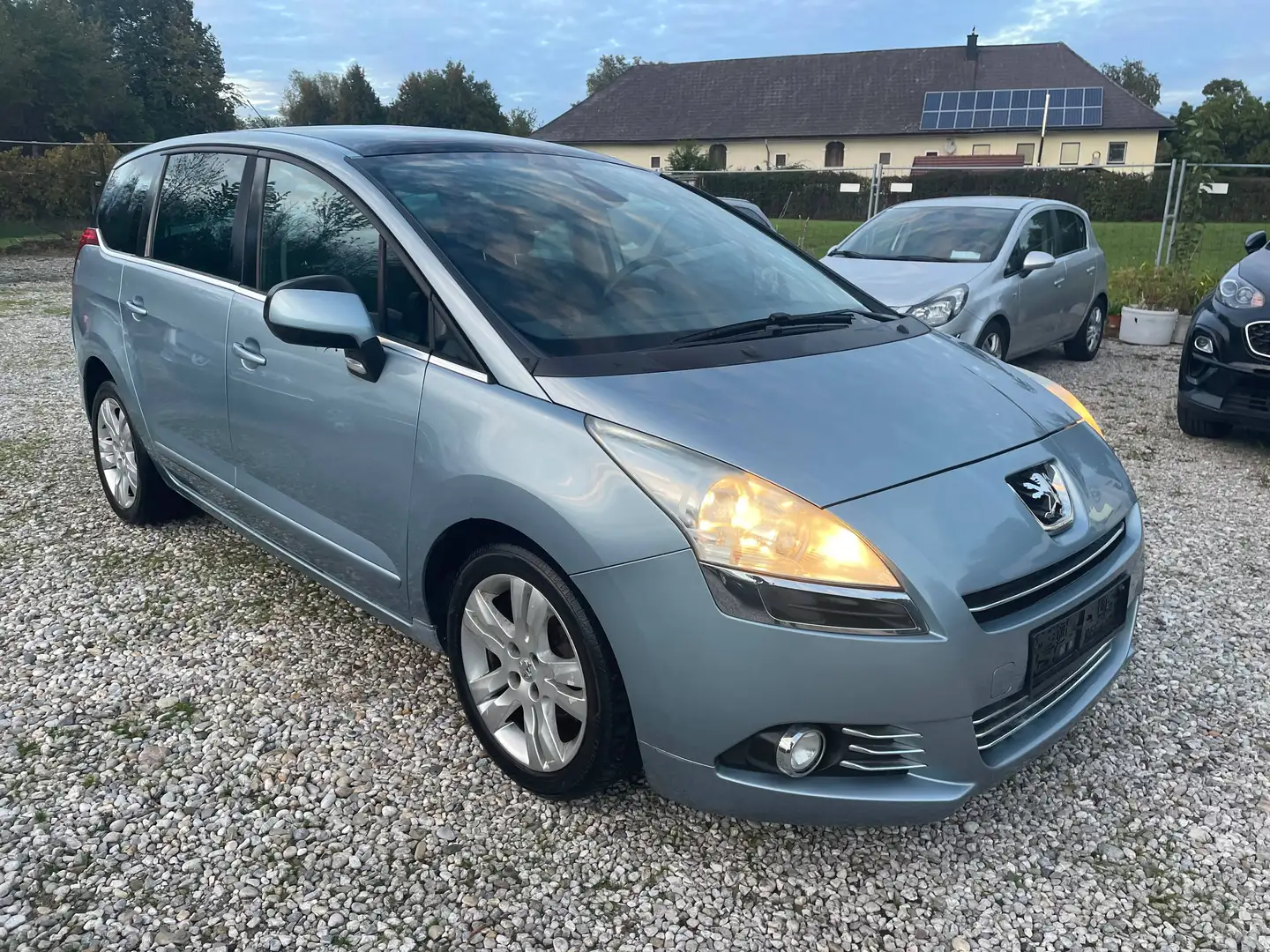 Peugeot 5008 Platinum+panoramadach  verkaufen export+tel nr.0699/11533049 Blau - 1