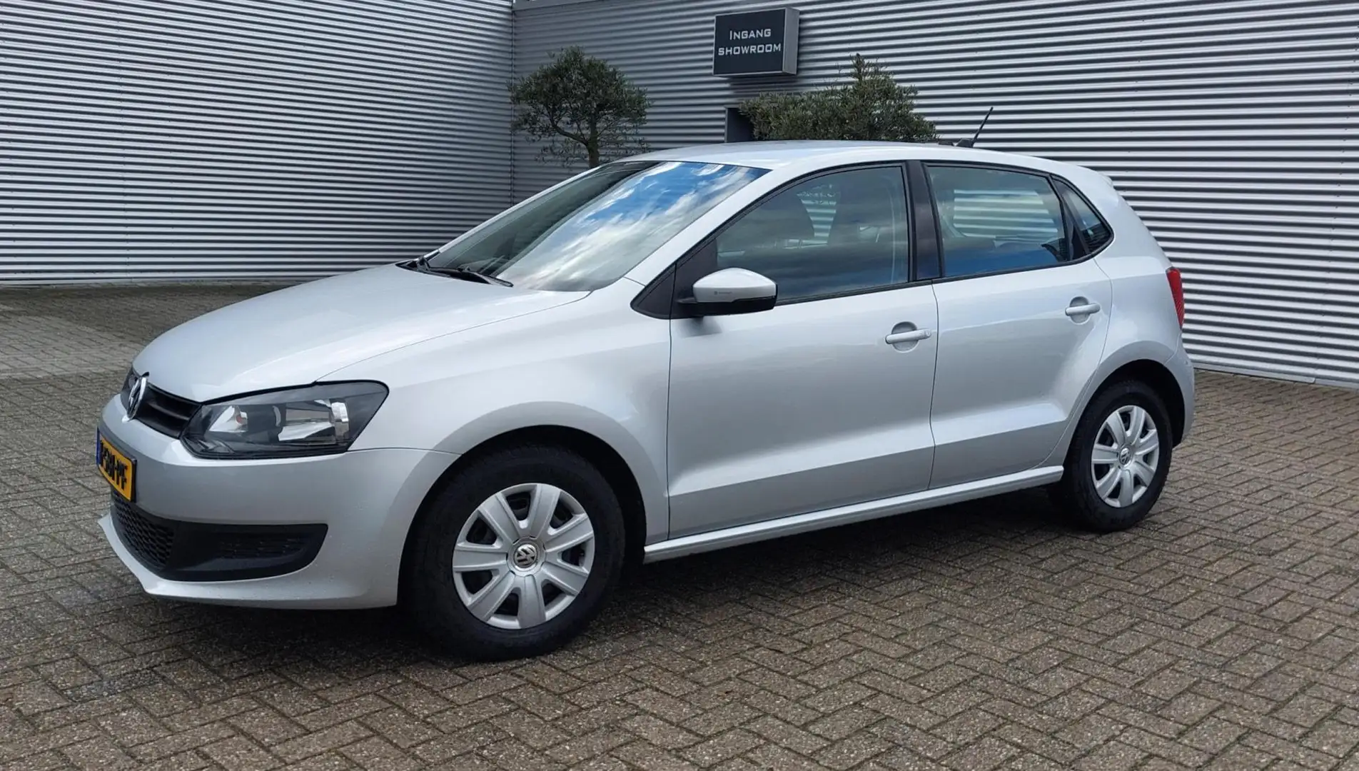 Volkswagen Polo 1.2 , 5deurs, airco, centrale vergrendeling, elekt Gris - 2