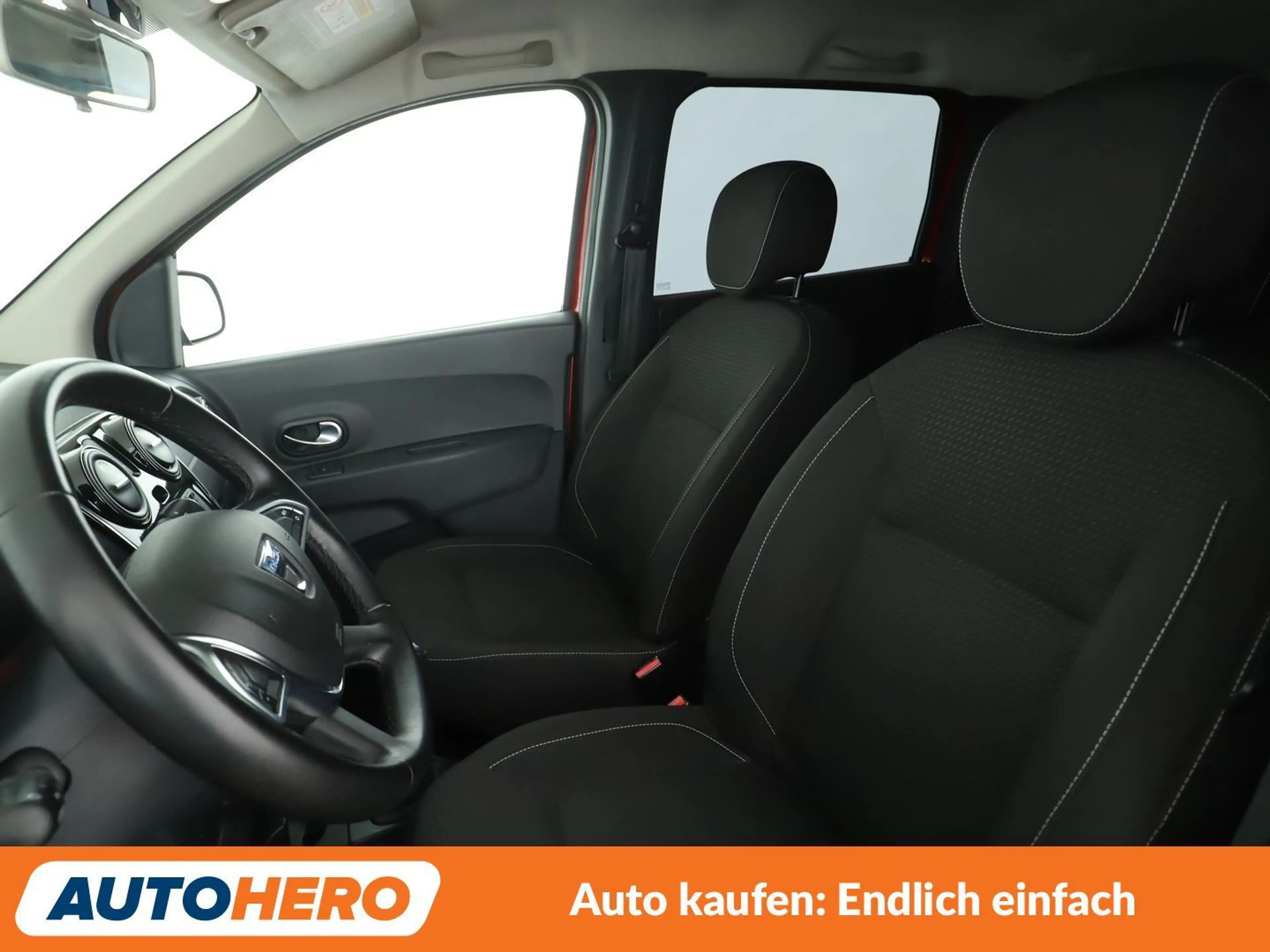 Dacia Lodgy 1.3 TCe Comfort *NAVI*CAM*SHZ*TEMPO*KLIMA* — photo 10