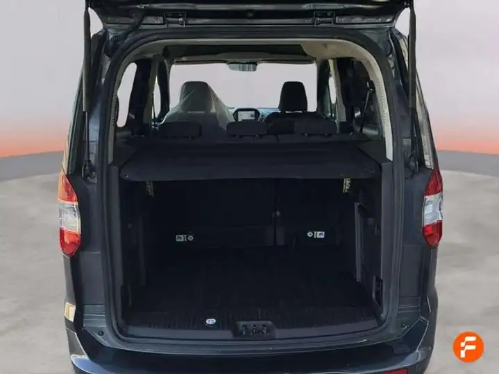Ford Transit Courier 2020, foto 3