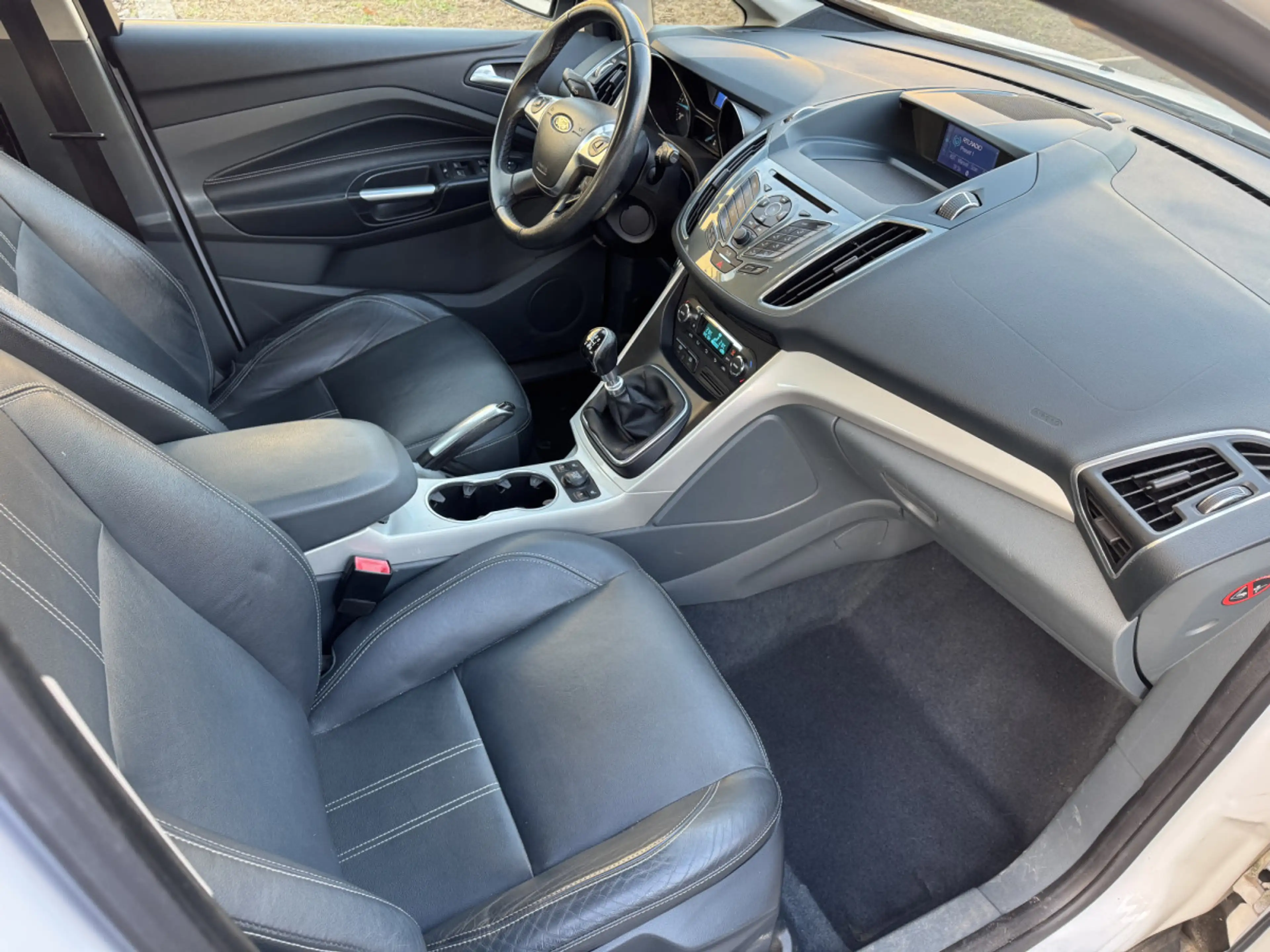 Ford C-Max 2.0 Diesel 136ch 5Places Cuir-Navi-Pdc-Attache — photo 7