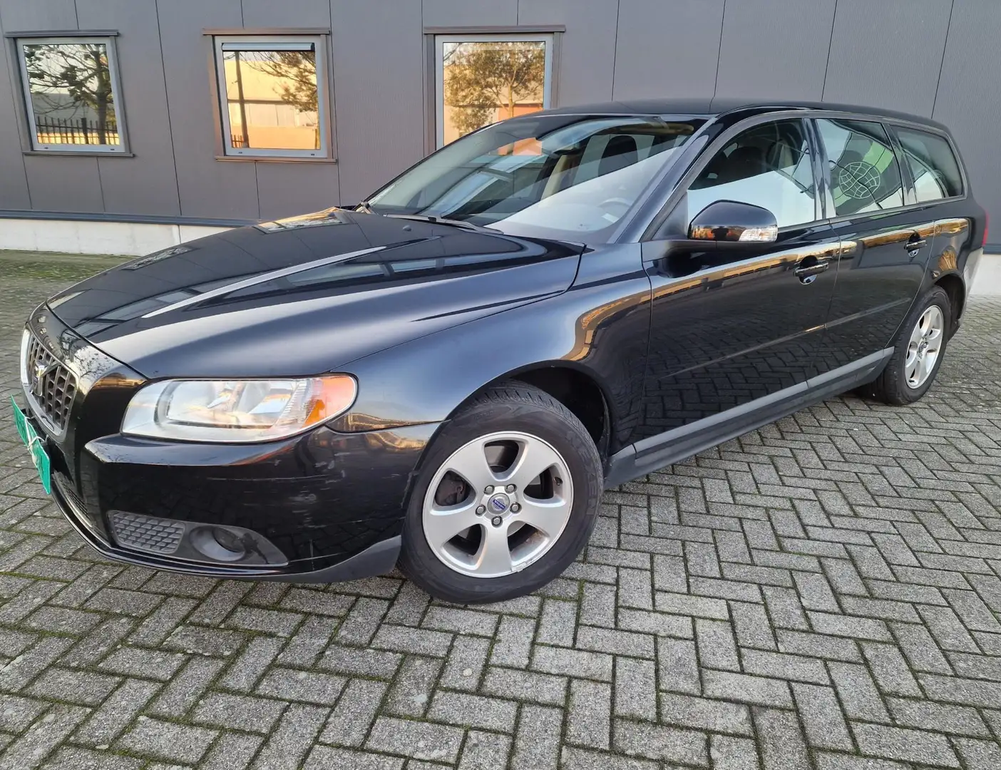 Volvo V70 afbeelding 2
