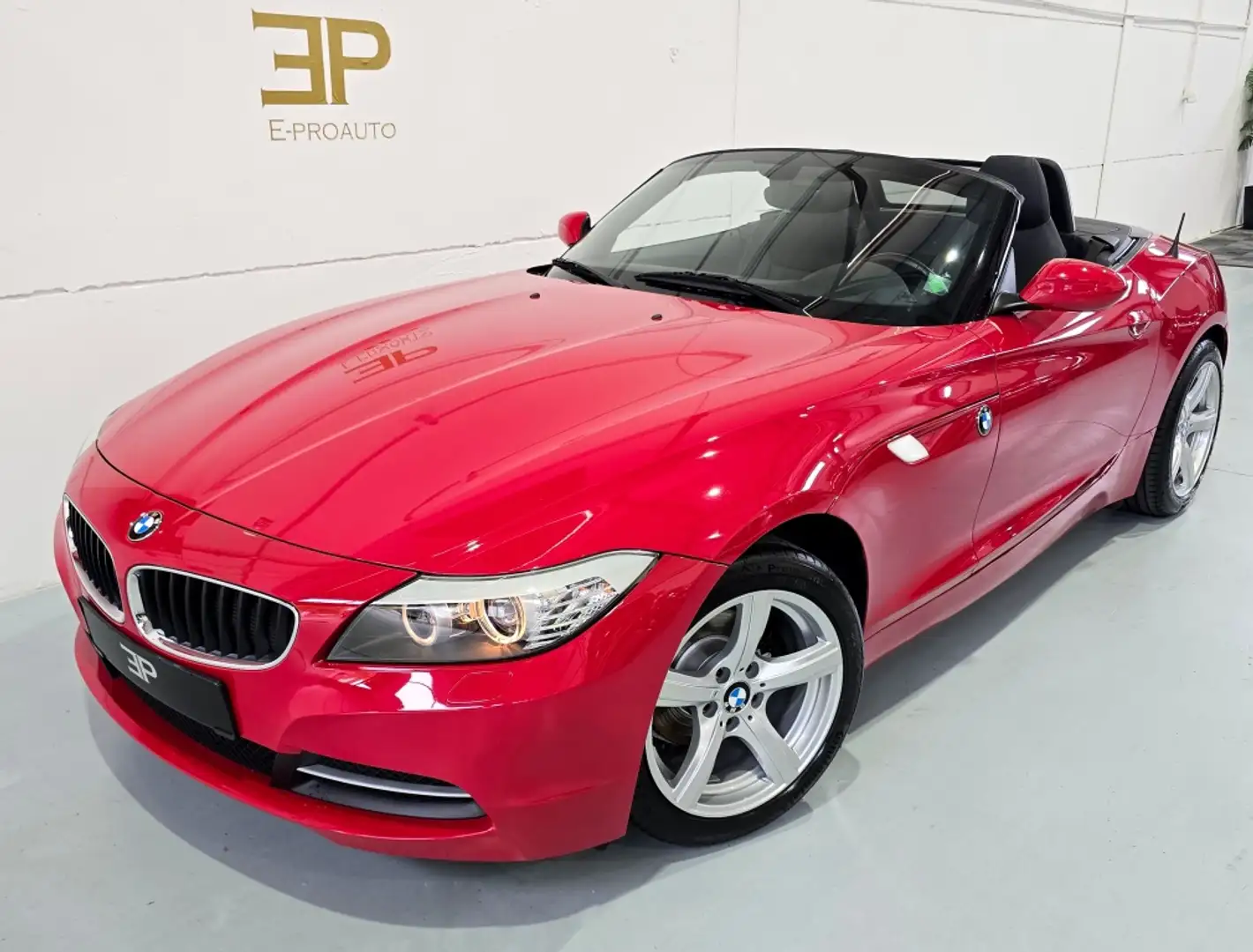 BMW Z4 sDrive23i Rojo - 1