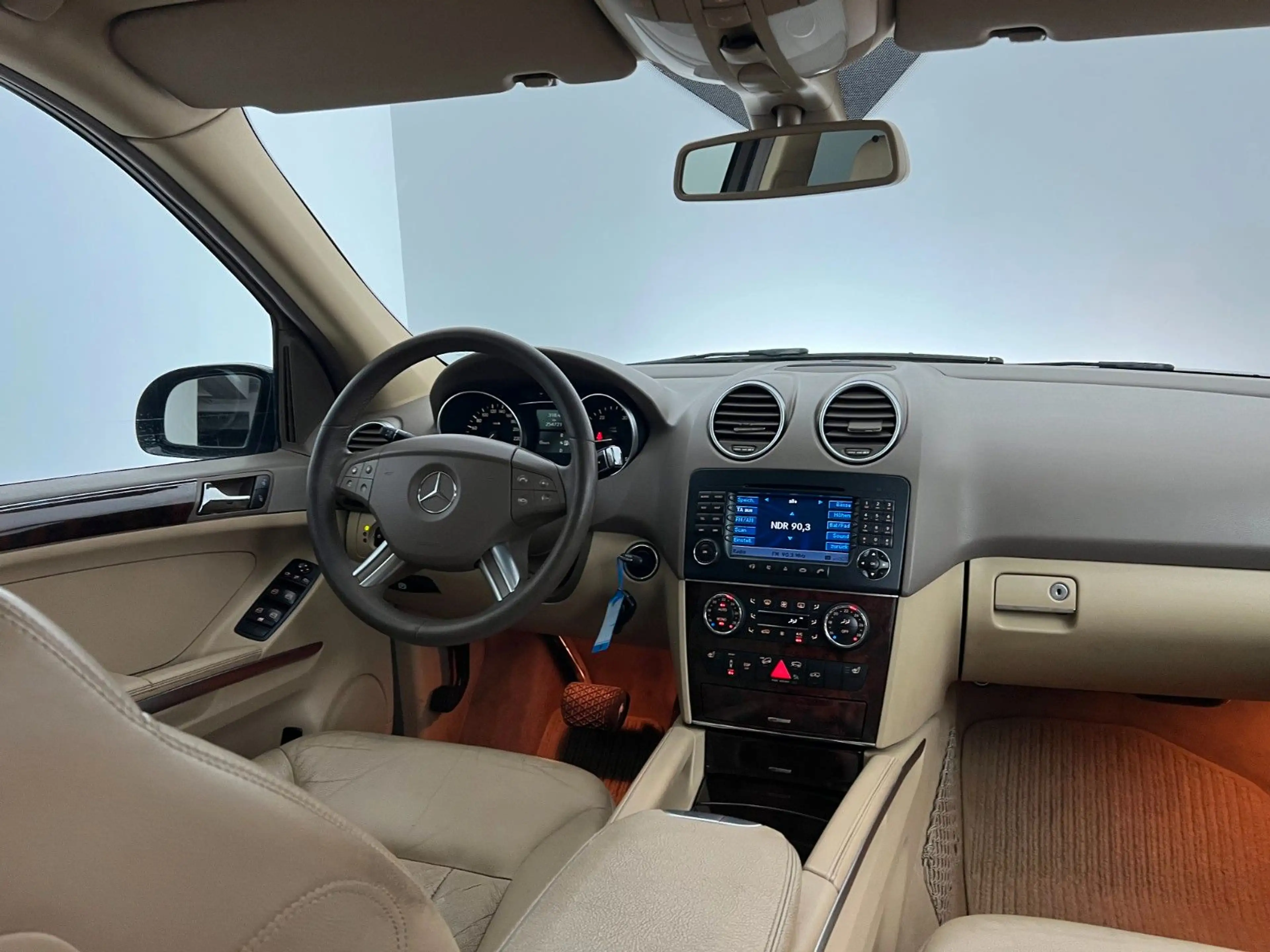 Mercedes-Benz ML 320 CDI / 4x4 / HK / AHK / MEM / TÜV 02.27 / — photo 8
