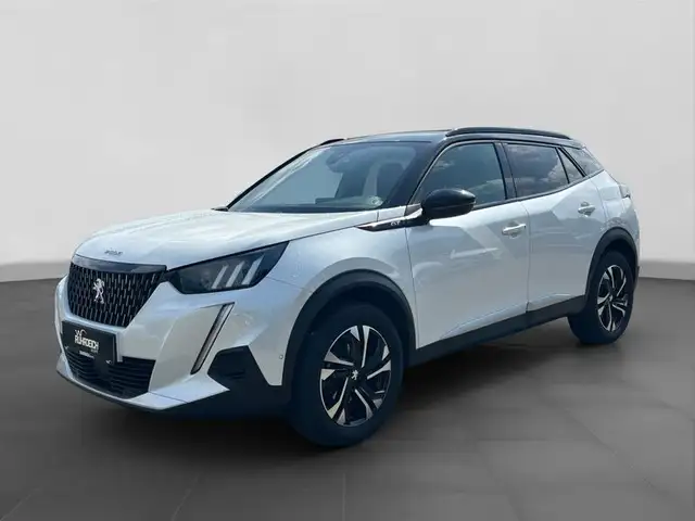 2023 Peugeot 2008 in White for sale