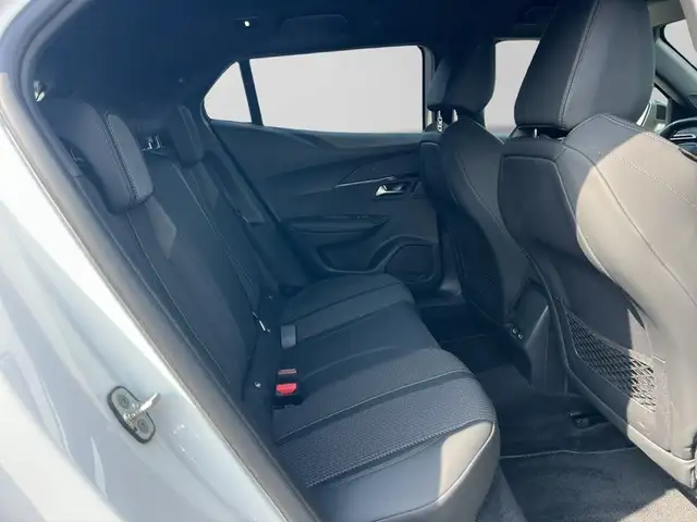 Peugeot 2008 view 15