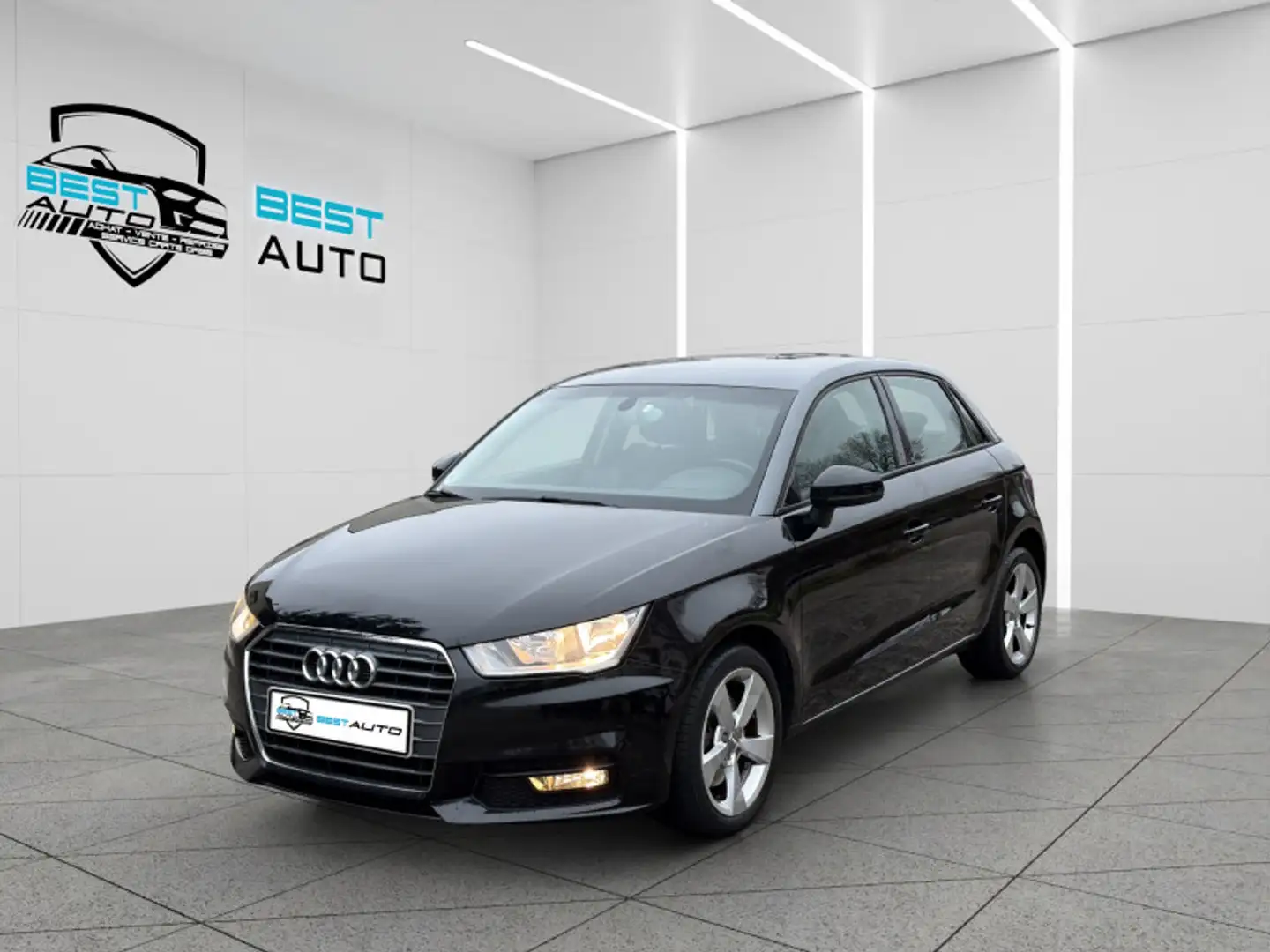 Audi A1 1.6 TDI 116CH AMBITION LUXE Noir - 1