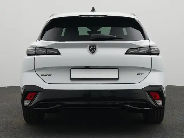 Peugeot 308 SW view 4