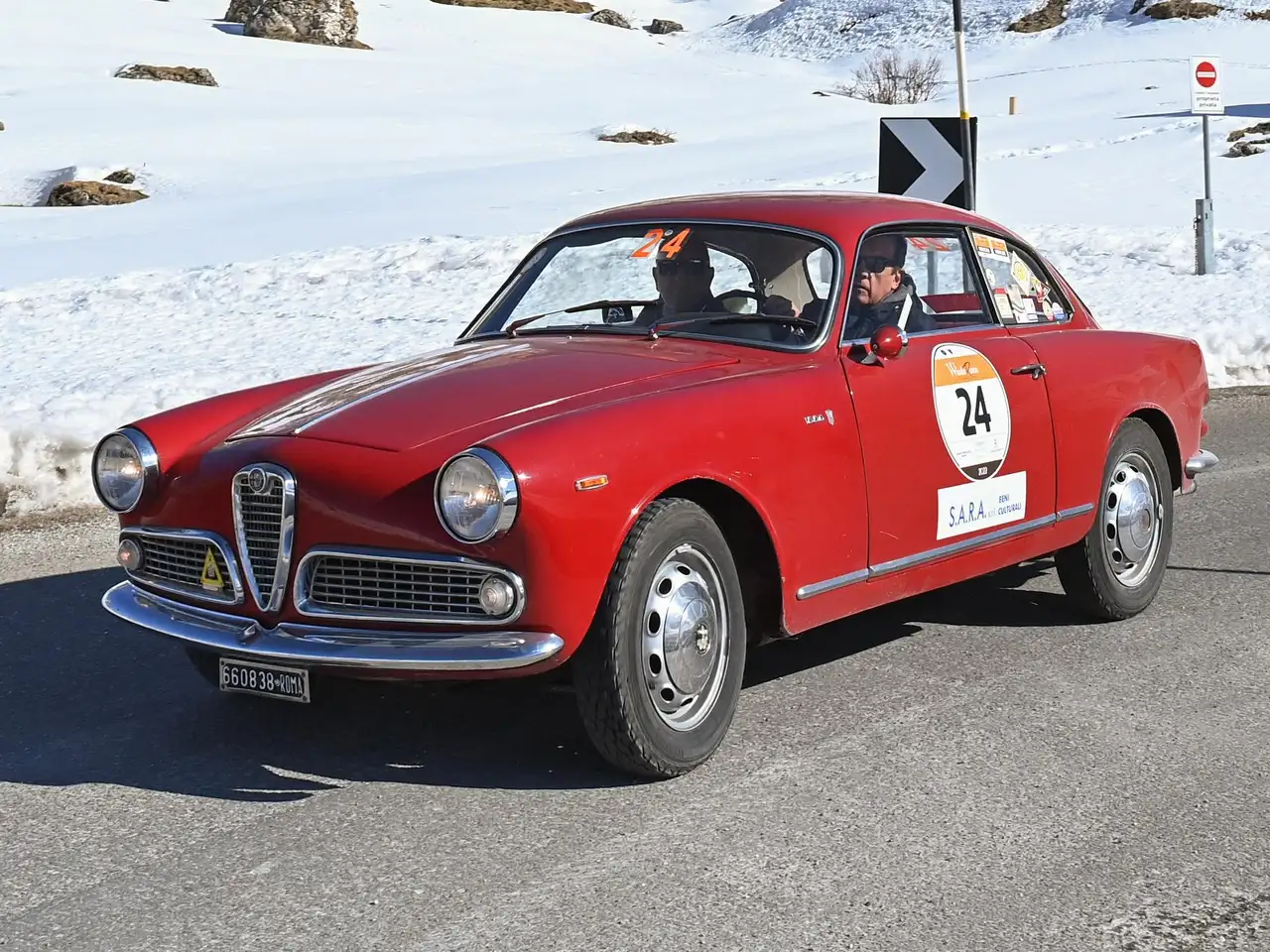 Alfa Romeo Giulia SPRINT 1600, foto 3