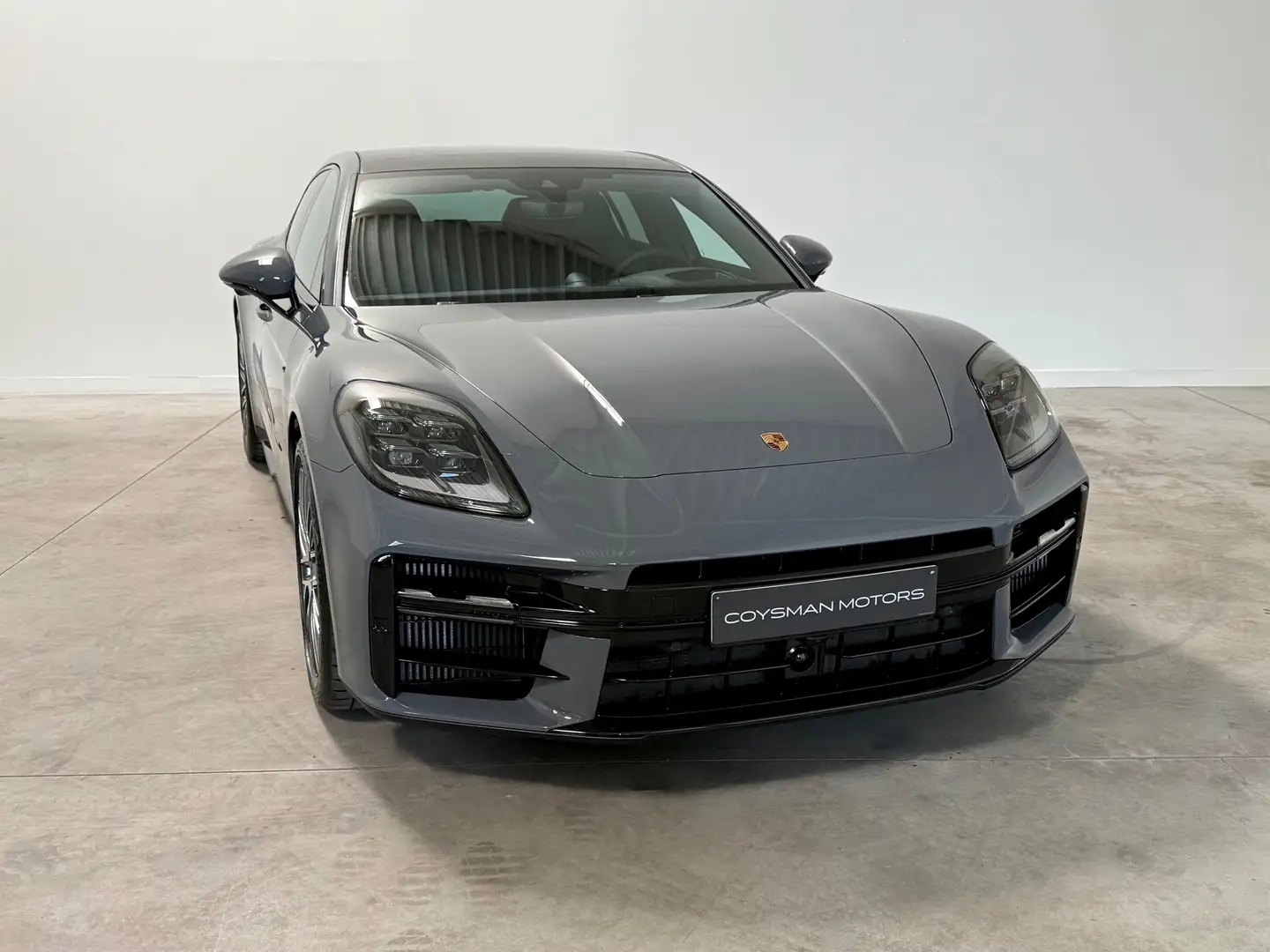 Porsche Panamera 4 E-Hybrid PDK/SportDesign/Bose/Pano/14-way/P.Disp Grijs - 2