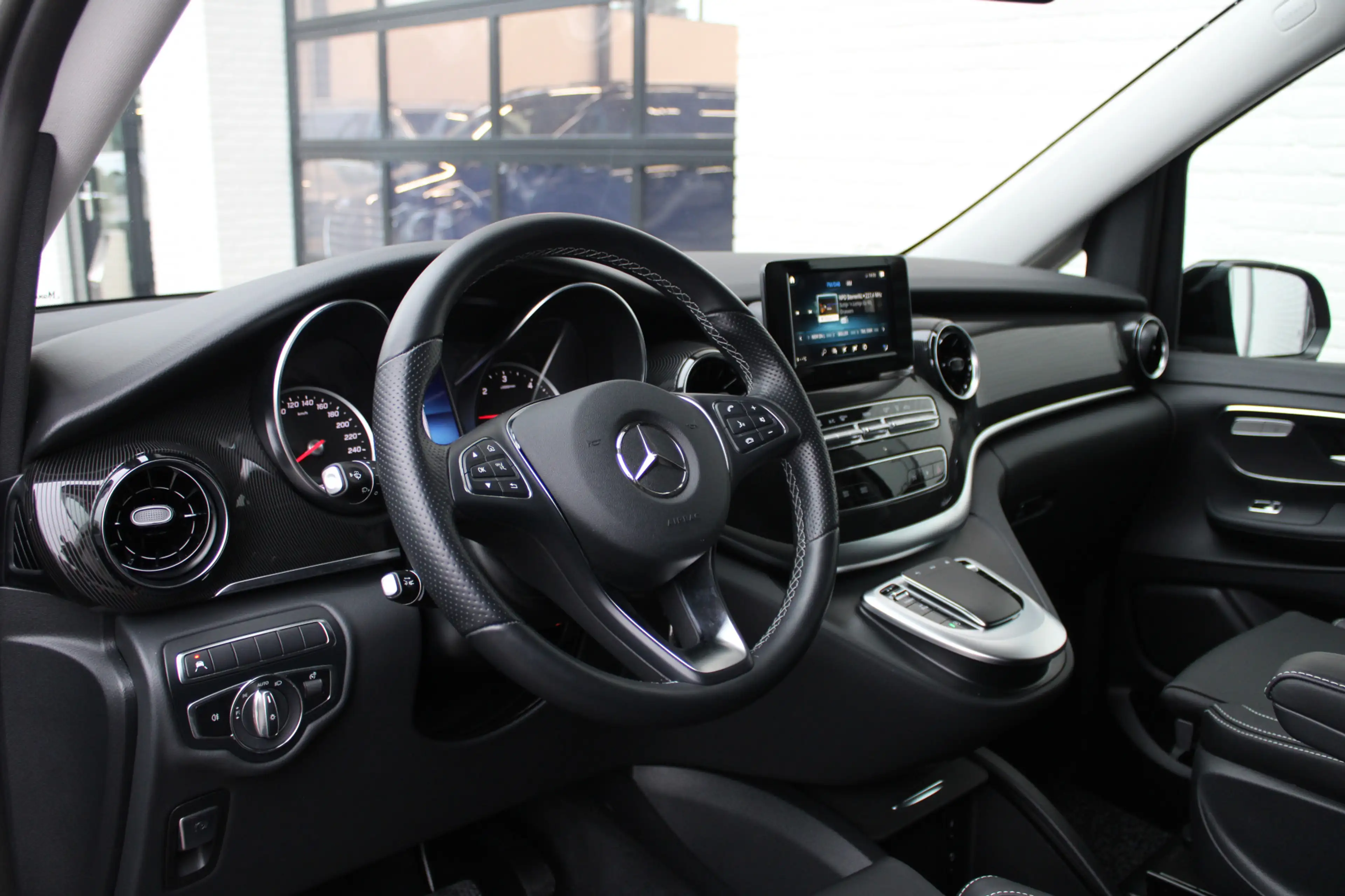 Mercedes-Benz V 300 300d / Lang / DC / 2x Schuifdeur / Apple Carplay / — photo 21