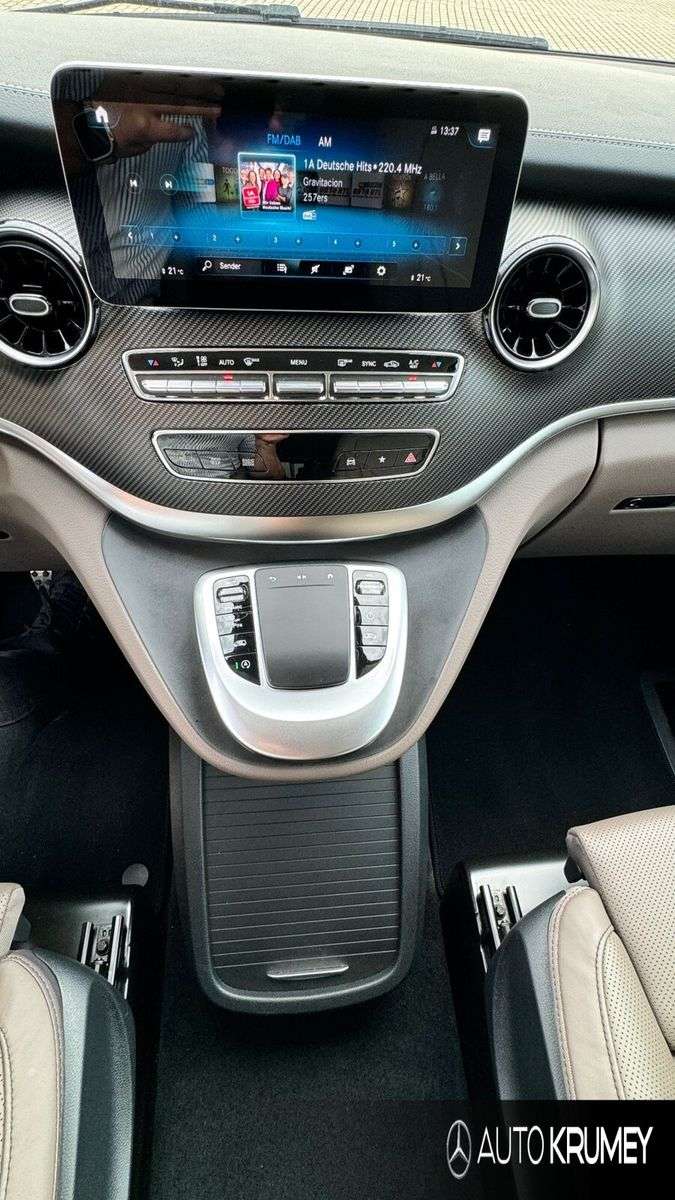 Mercedes-Benz V 300