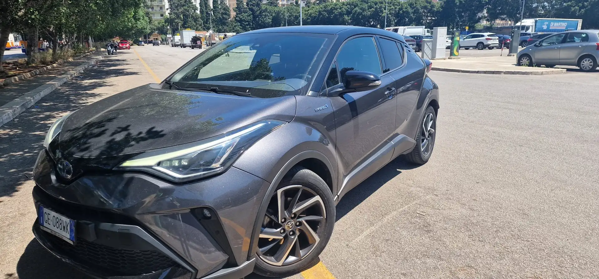 Toyota C-HR C-HR hibrid 2.0  Style e-cvt anno 2021 Grigio - 2