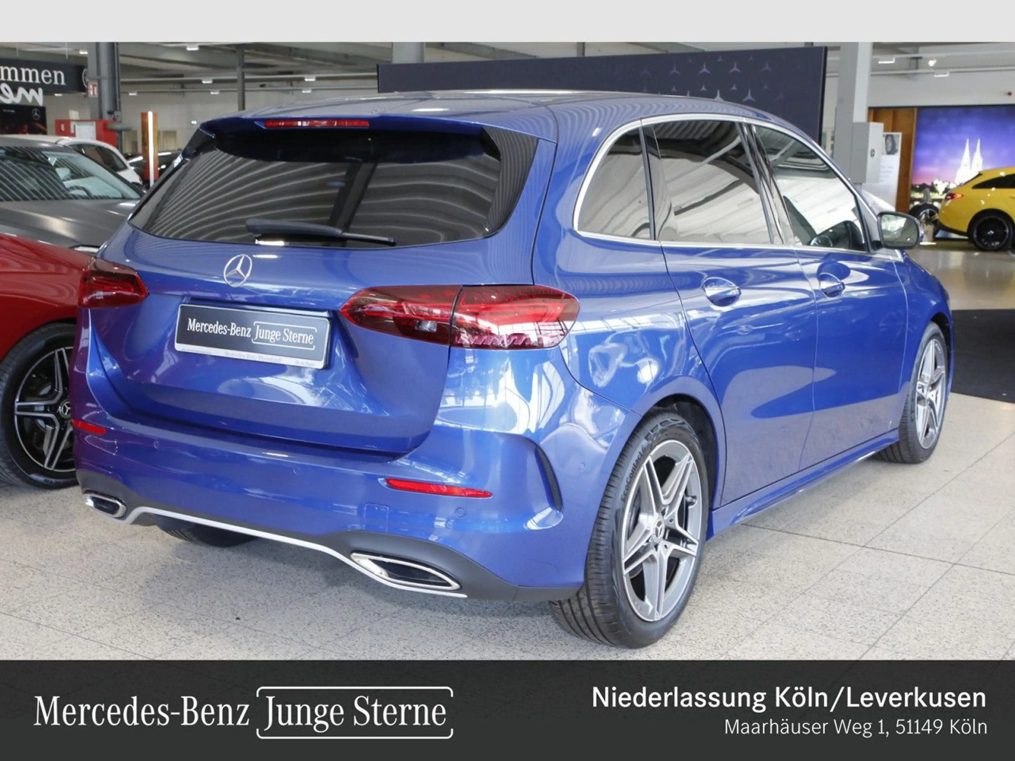 Mercedes-Benz B 220 d AMG+AHK+LED+KAMERA+TOTW+KEYLESS+8G — photo 3