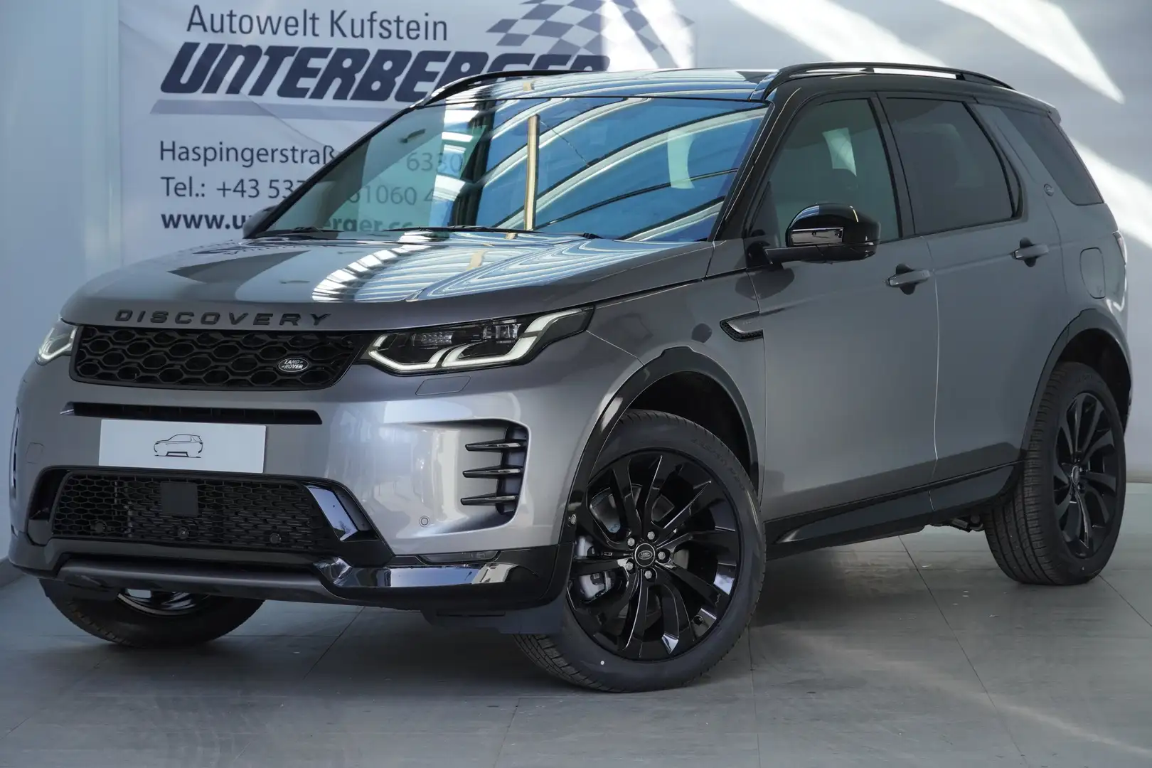 Land Rover Discovery Sport 1.5 PHEV X-Dynamic SE Grau - 1
