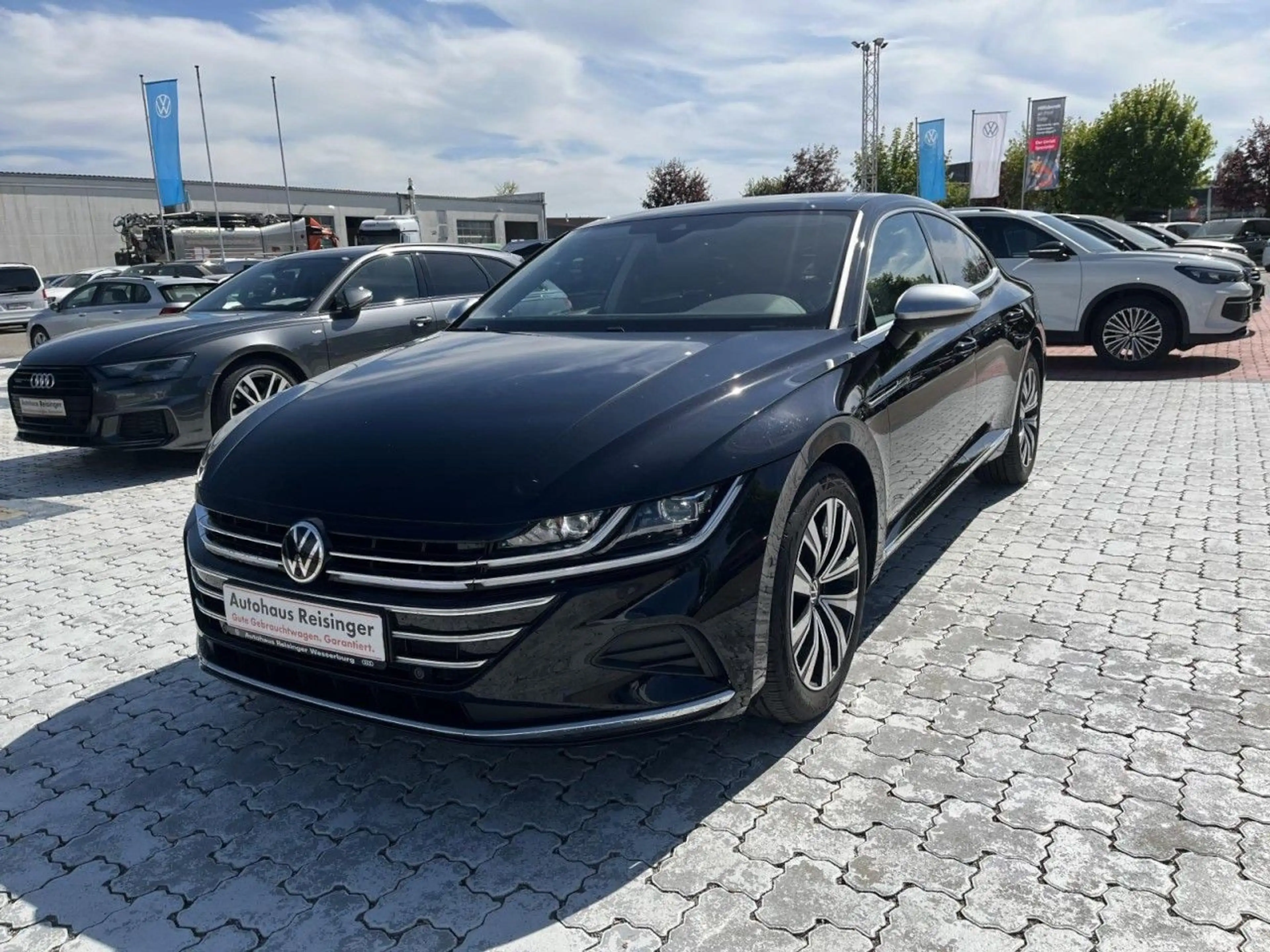 Volkswagen Arteon 2,0 TDI DSG Elegance (Navi+IQLight+RearVi — photo 2