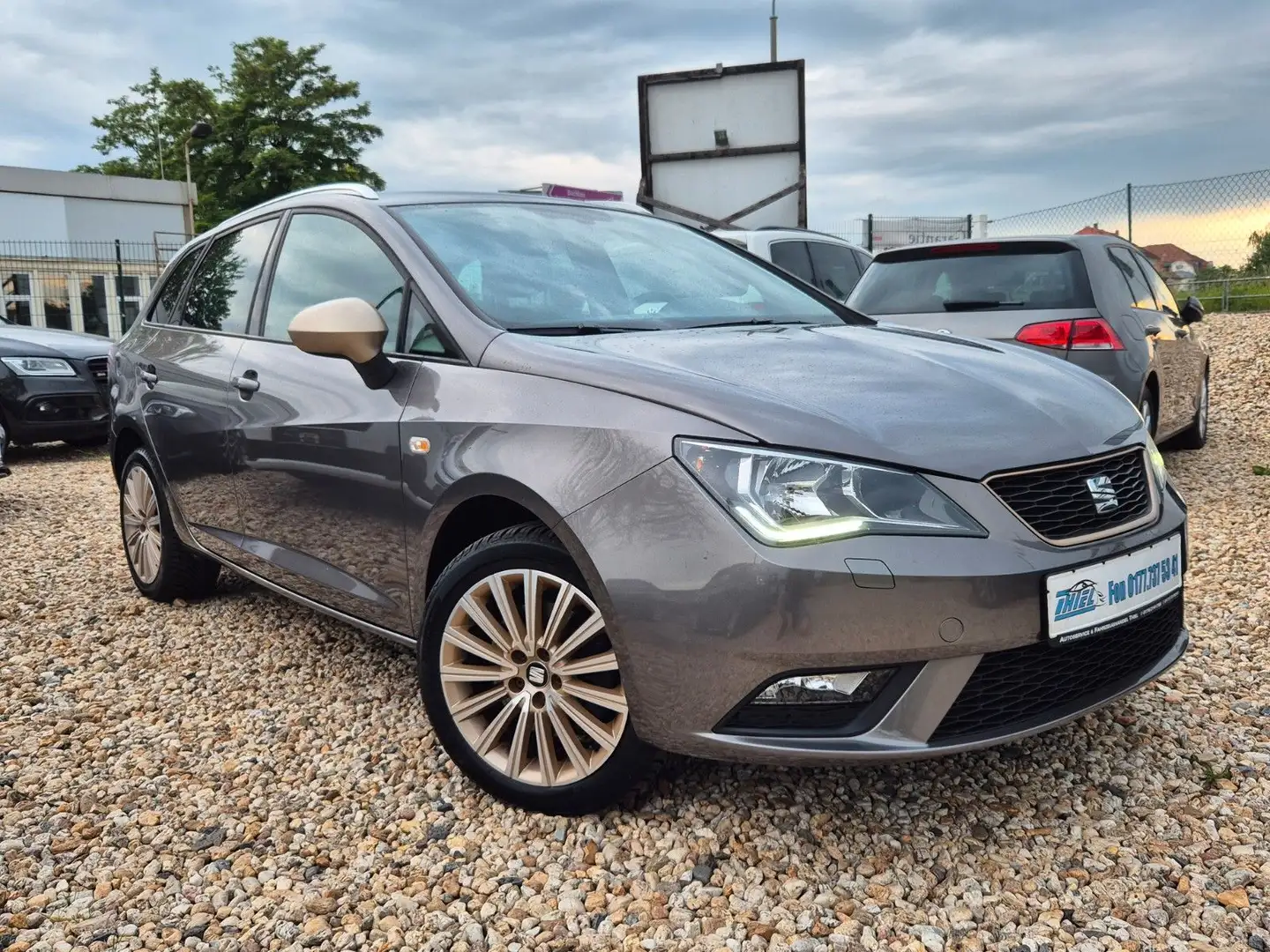 SEAT Ibiza ST Style PDC 30Tkm Sondermodell Grijs - 1