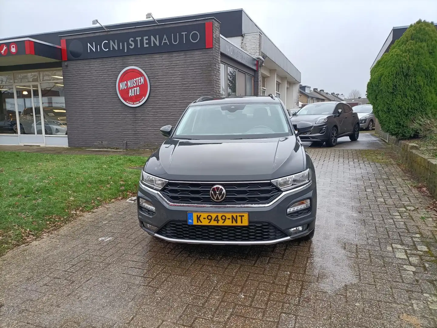 Volkswagen T-Roc 1.0 TSI Style Executive Navi Alarm Camera Сірий - 2