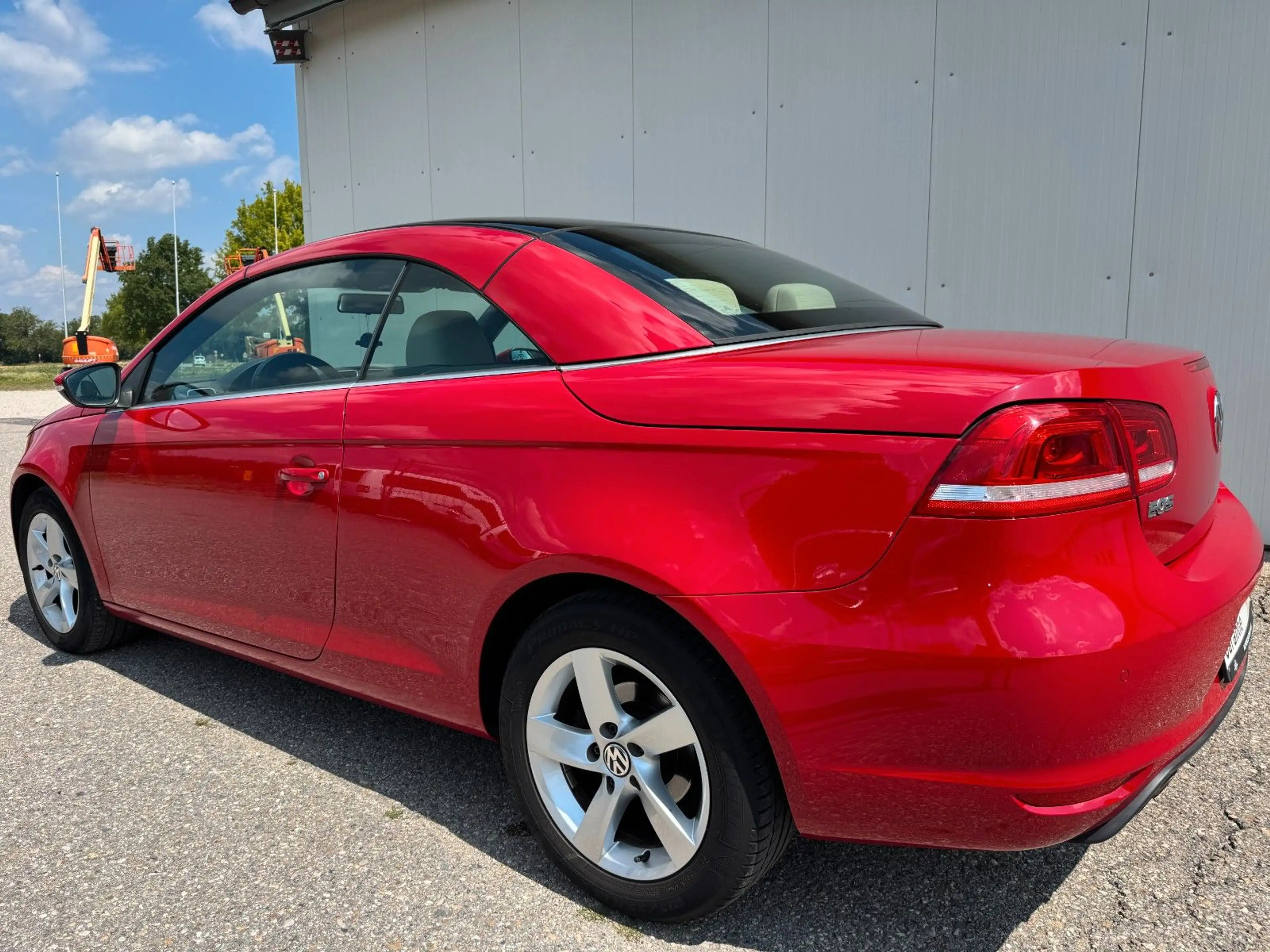 Volkswagen Eos 1.4 TSI *KLIMA*LEDER*AHK*P.SENSOR*DYNAUDIO* — photo 5
