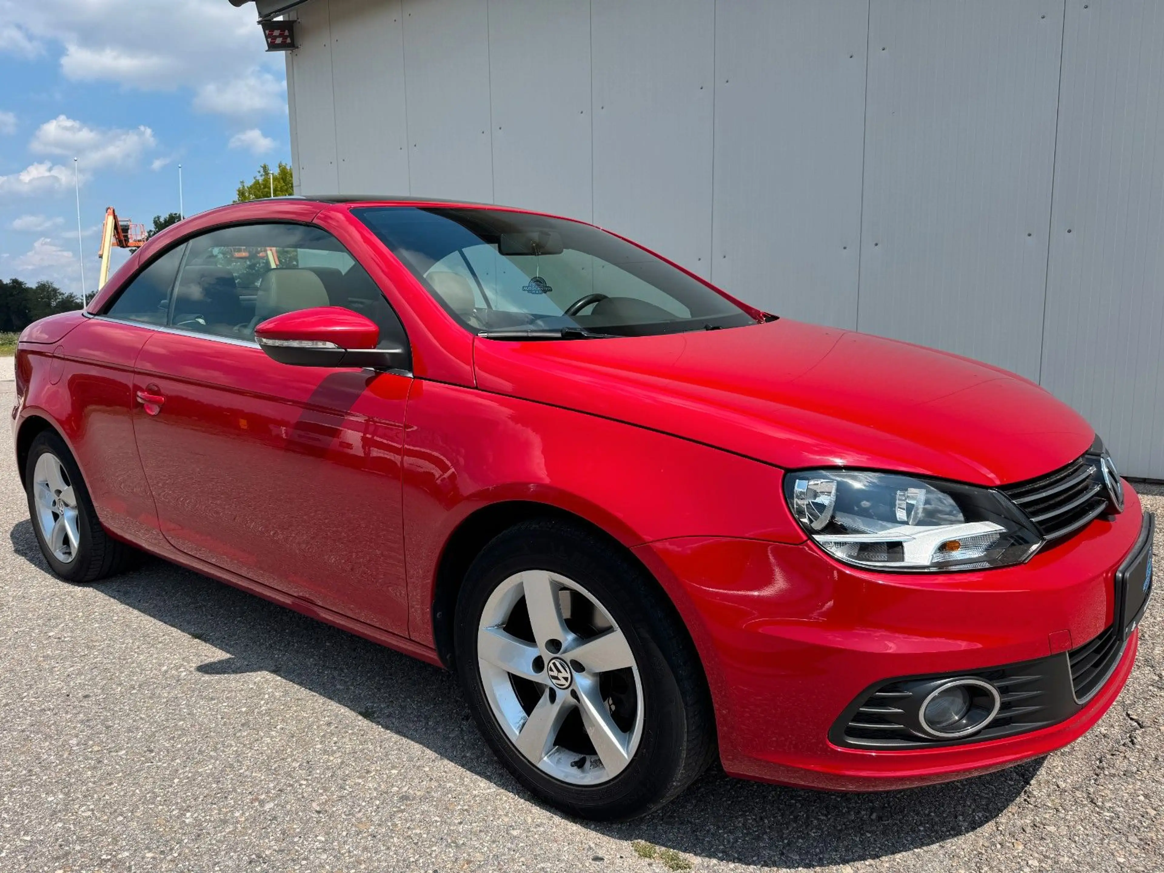 Volkswagen Eos 1.4 TSI *KLIMA*LEDER*AHK*P.SENSOR*DYNAUDIO* — photo 2