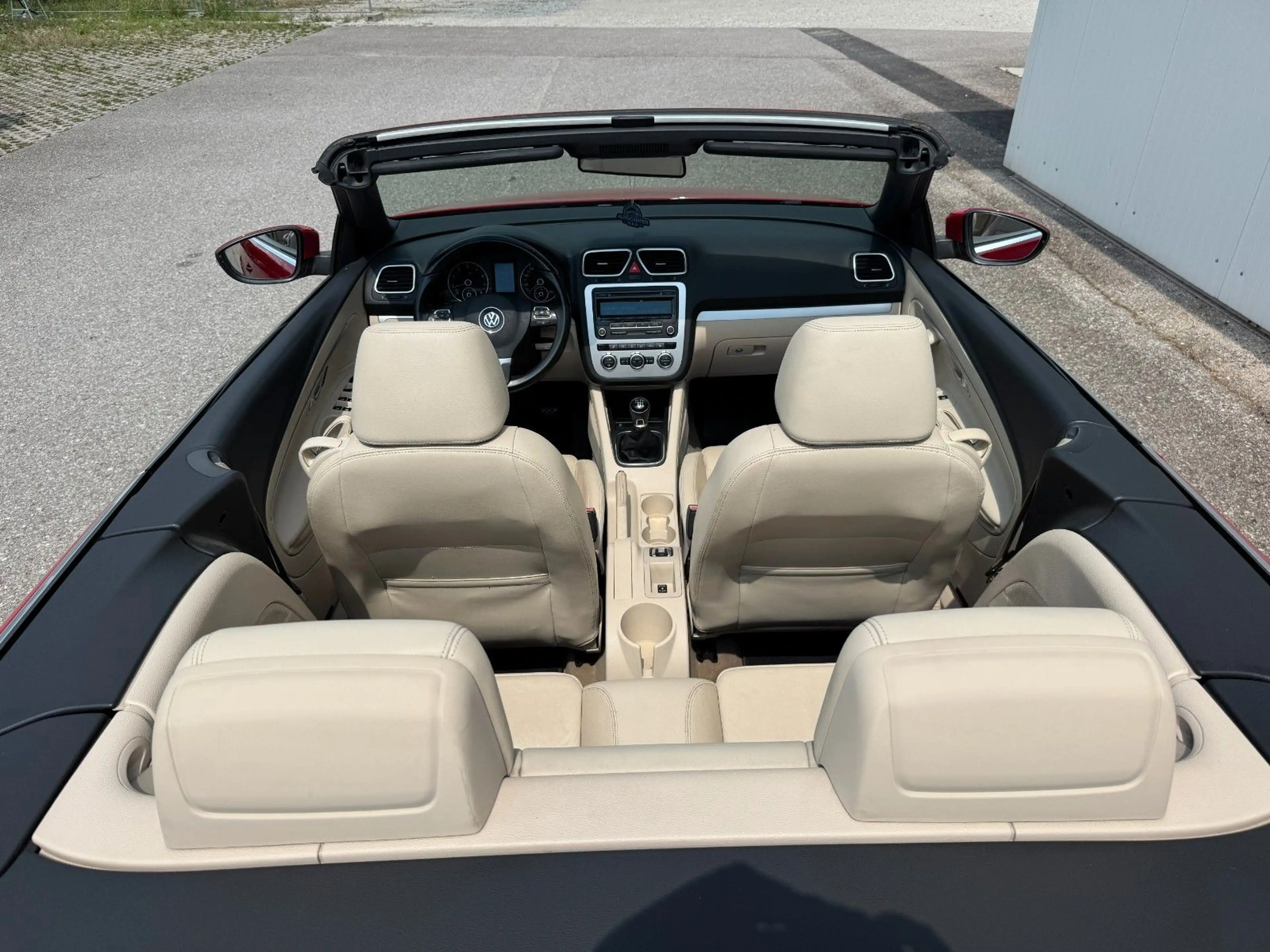 Volkswagen Eos 1.4 TSI *KLIMA*LEDER*AHK*P.SENSOR*DYNAUDIO* — photo 15