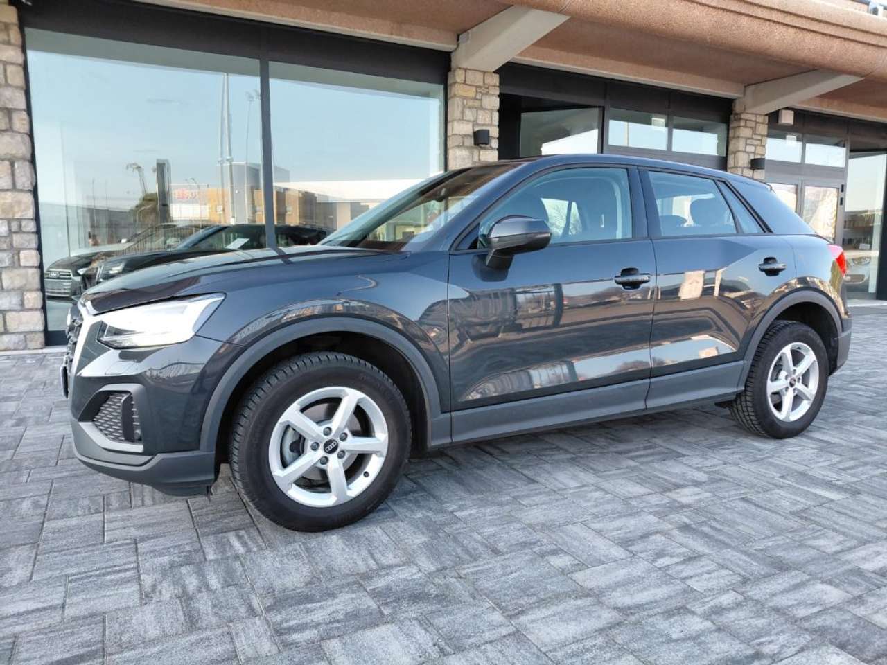 Audi Q2 35 TFSI S tronic Business Sport