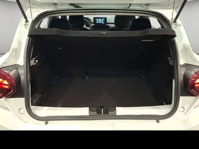Dacia Sandero view 6