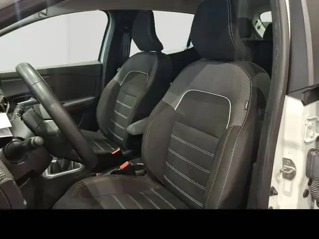 Dacia Sandero view 22