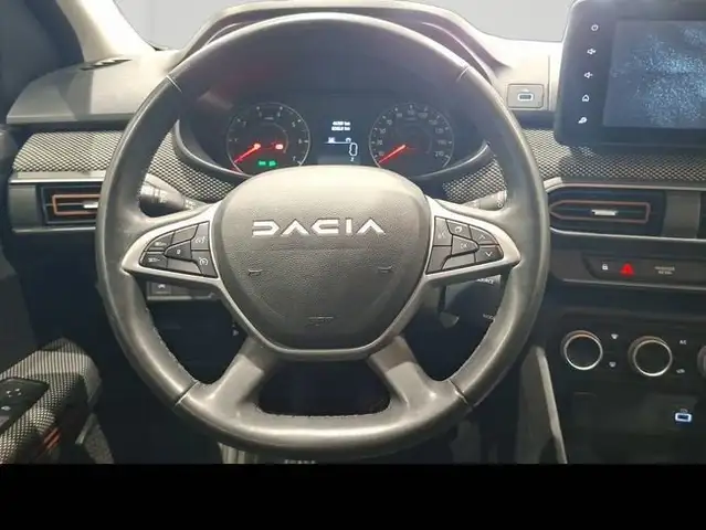 Dacia Sandero view 16