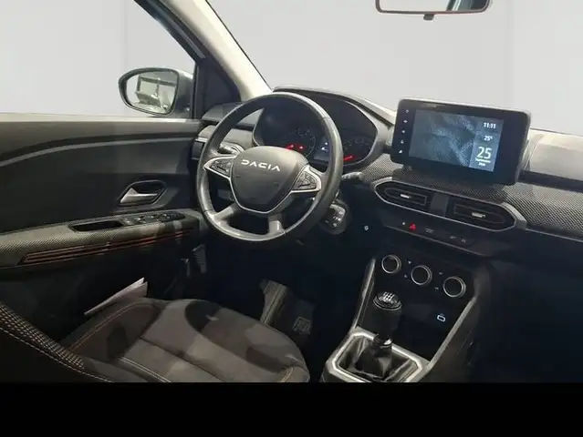 Dacia Sandero view 13