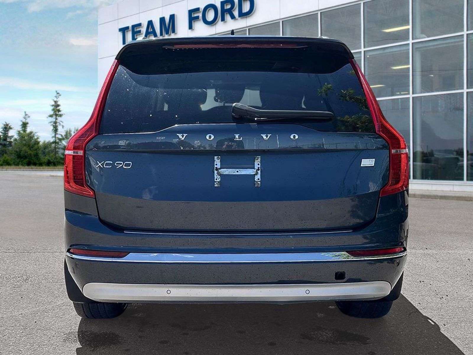 2022 Volvo XC90 INSCRIPTION - AWD, T8, LEATHER, SUNROOF, HEATED SE alt 5