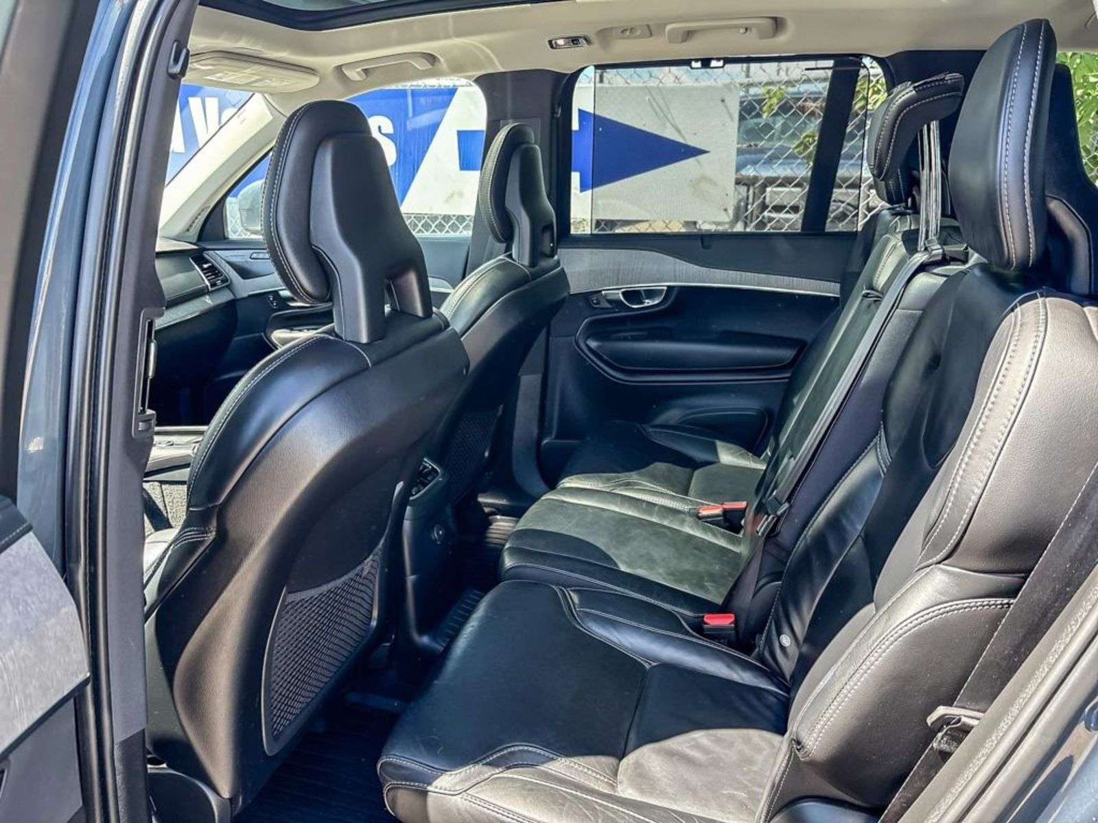 2022 Volvo XC90 INSCRIPTION - AWD, T8, LEATHER, SUNROOF, HEATED SE thumb 23