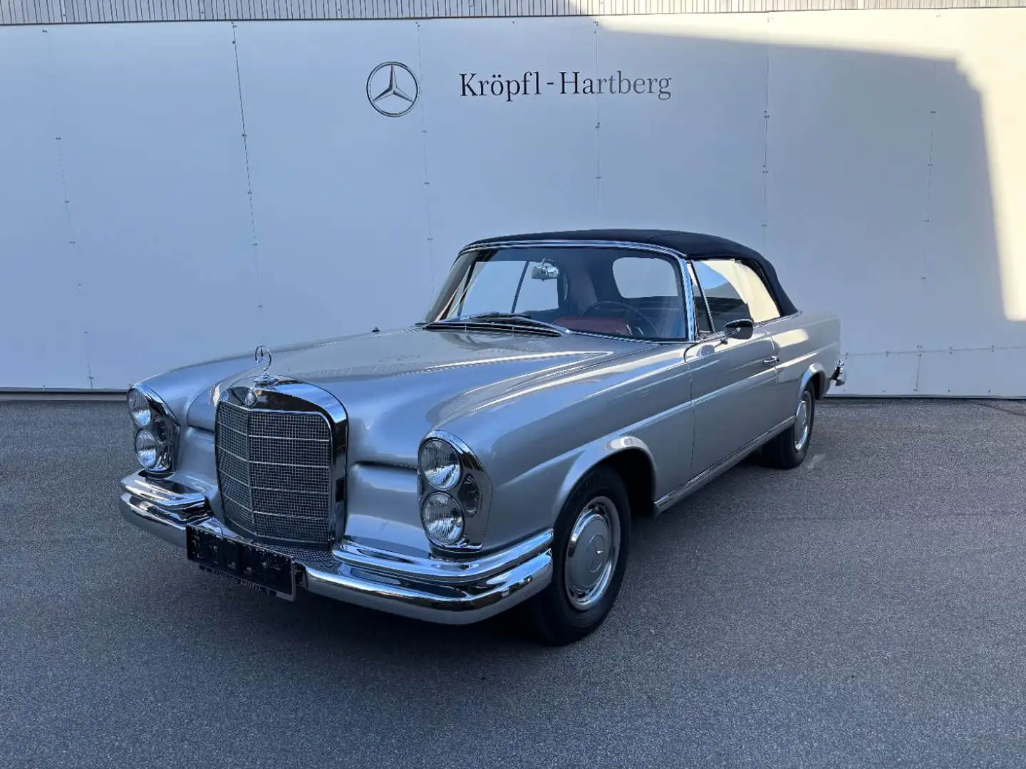 Mercedes-Benz 220 SE B/C Silber - 2