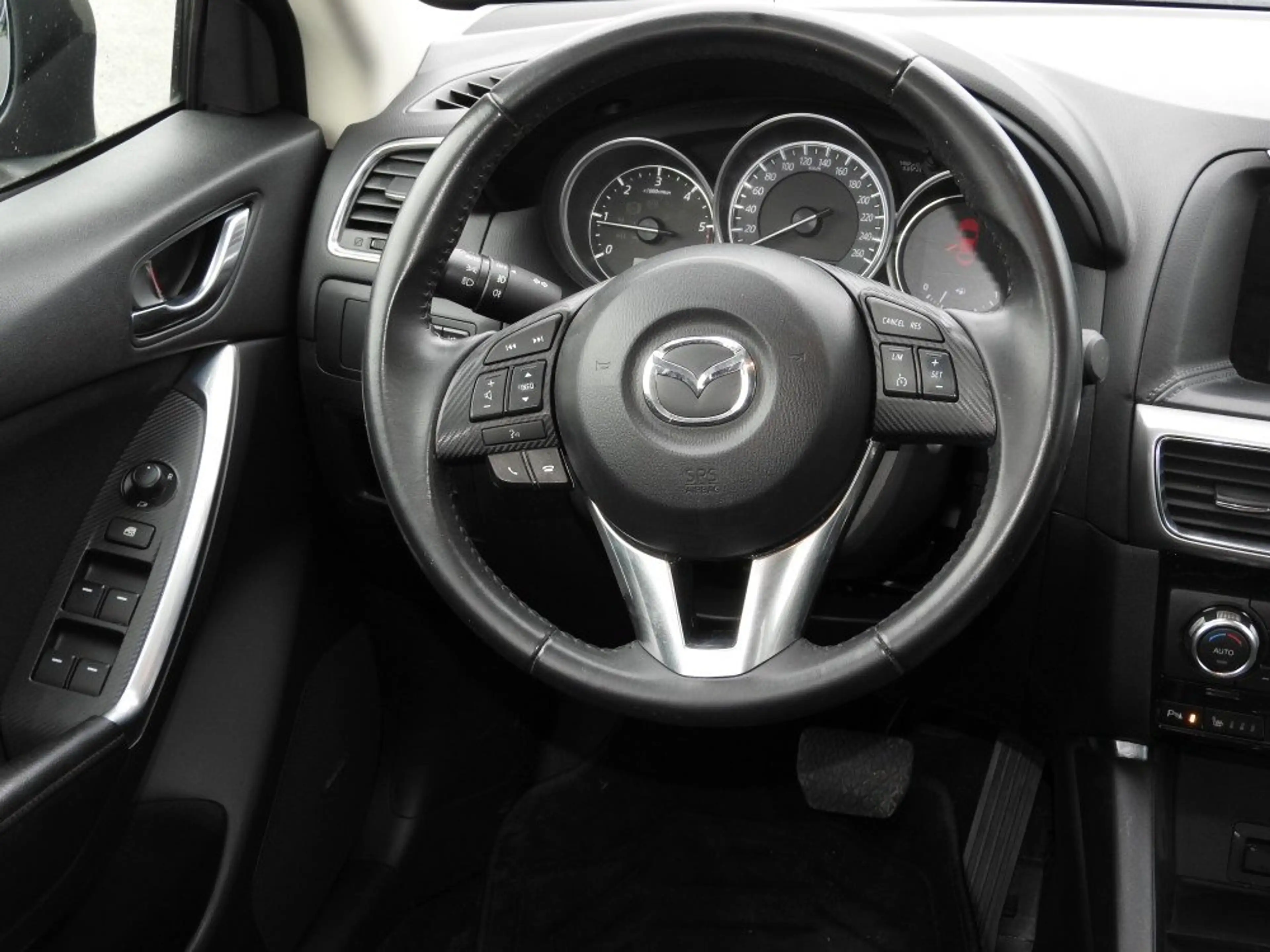 Mazda CX-5 2,2 SKYACTIV-D Takumi 4WD — photo 10