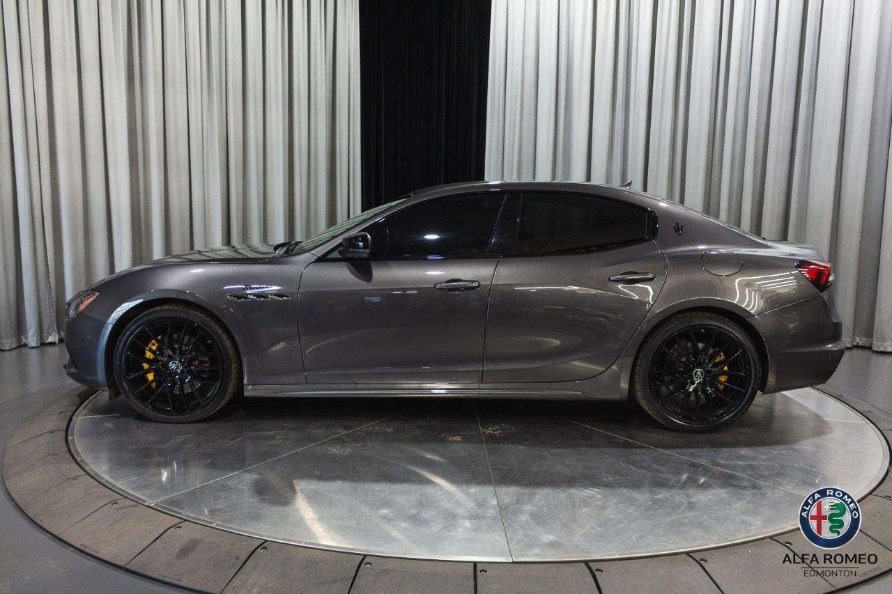 2022 Maserati Ghibli Modena Q4 — снимка 1