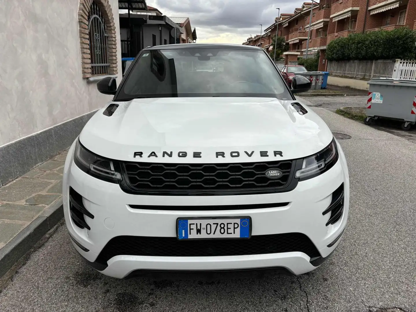 Land Rover Range Rover Evoque 2.0D I4 150CV AWD R-DYNAMIC Bianco - 2