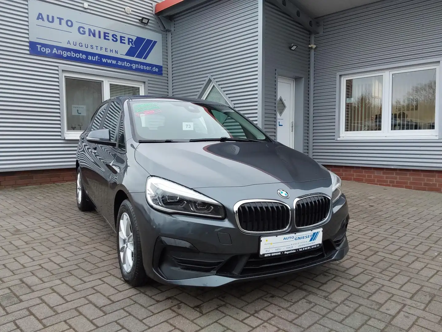 BMW 218 Active Tourer 218d Advantage LED/PDC/SHZ 110 kW... Grau - 1